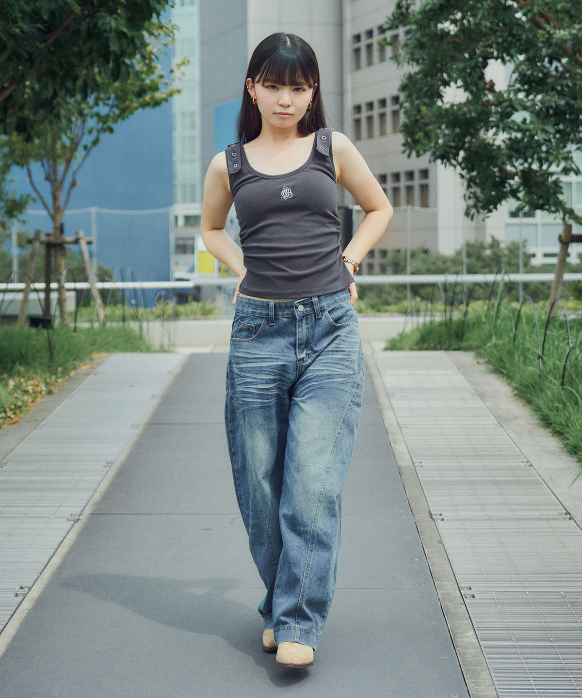 Curve seam wide denim pants-thumbmail-9