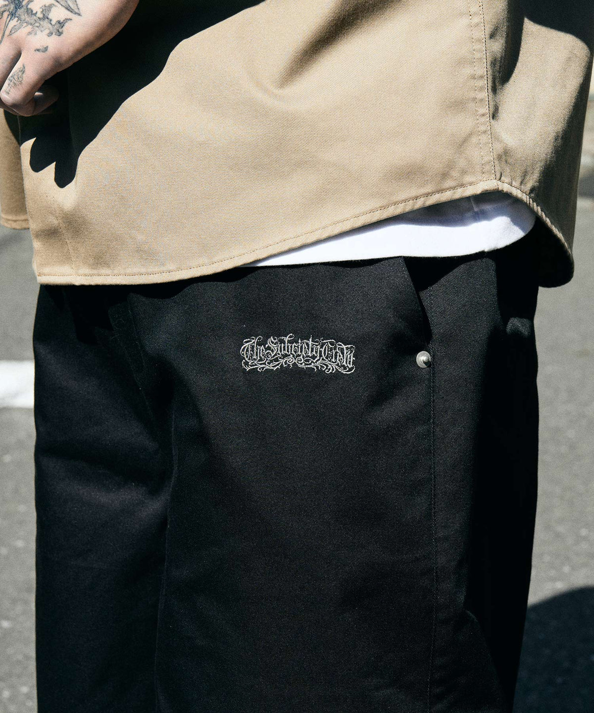 Embroidery baggy shorts-thumbmail-22