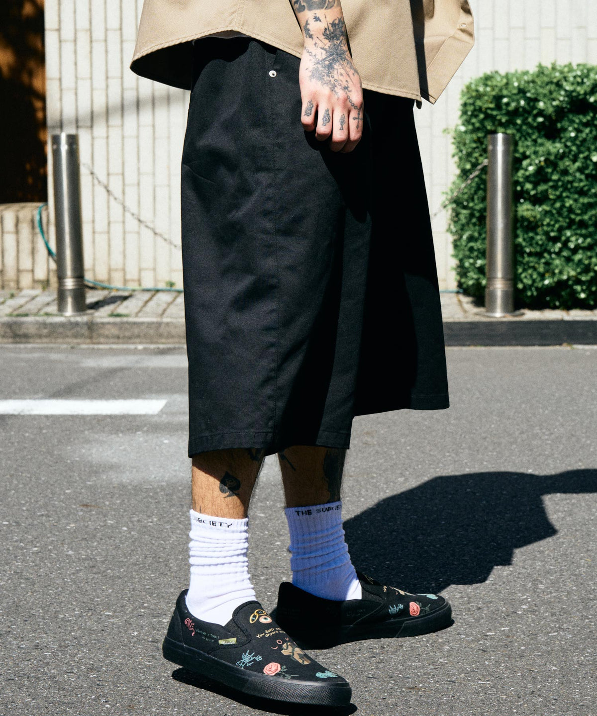 Embroidery baggy shorts-thumbmail-19