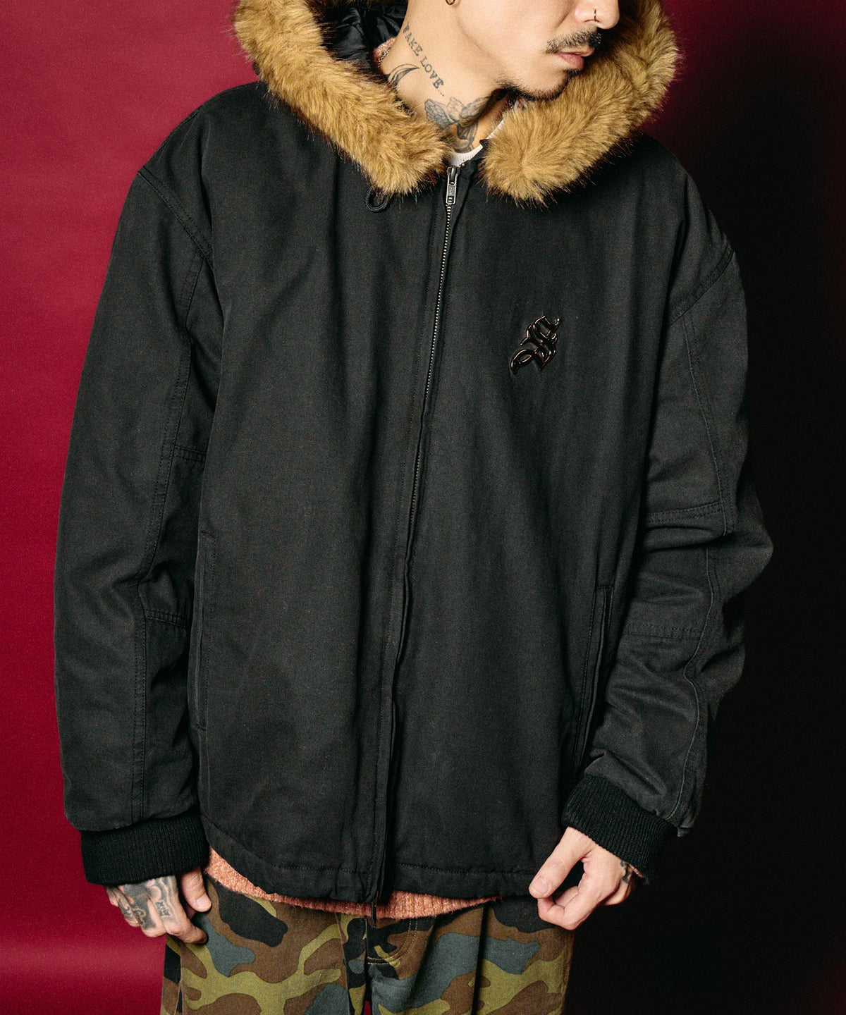 Metal logo padded jacket