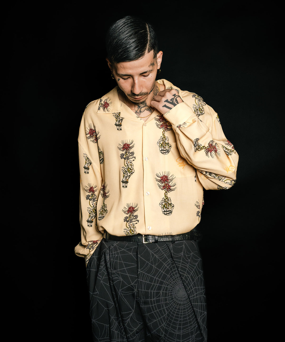 Spider lily aloha shirt-thumbmail-16