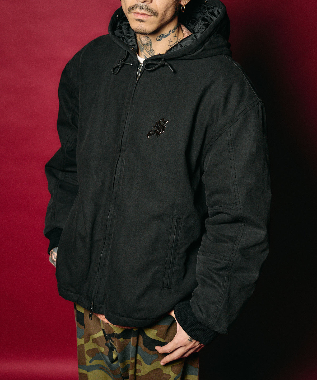 Metal logo padded jacket-thumbmail-8