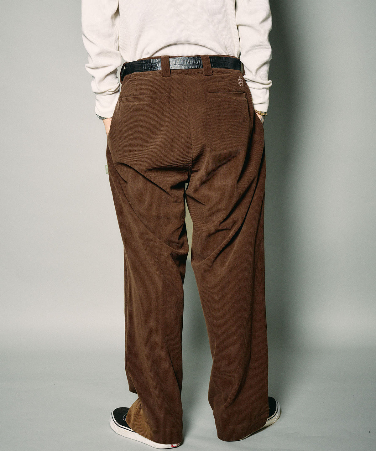 Essential corduroy pants-thumbmail-10