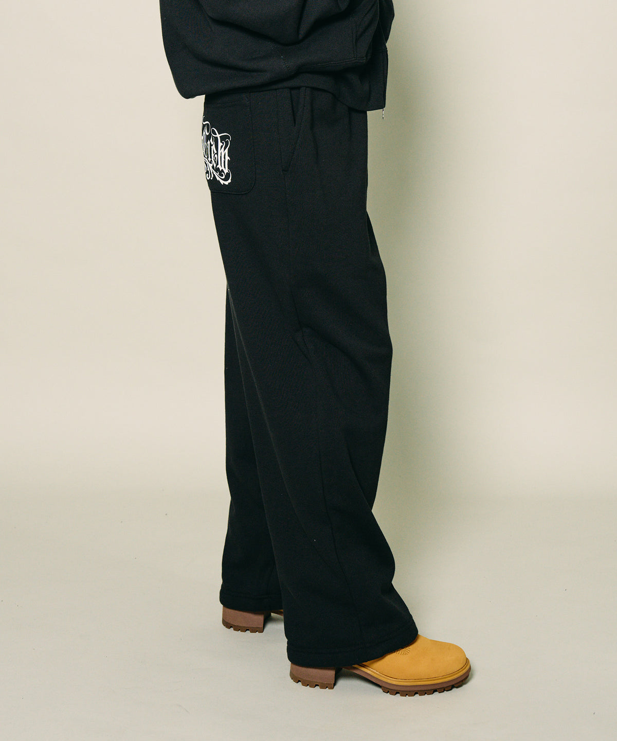Wide sweatpants-thumbmail-12