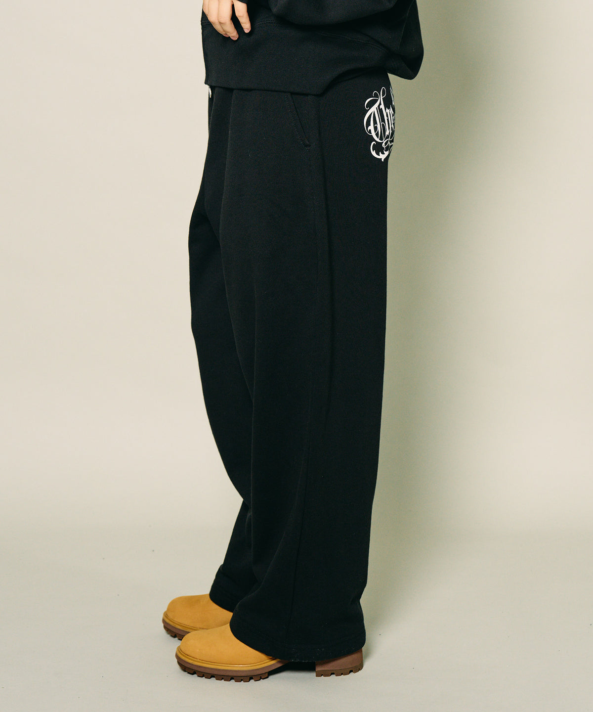 Wide sweatpants-thumbmail-14