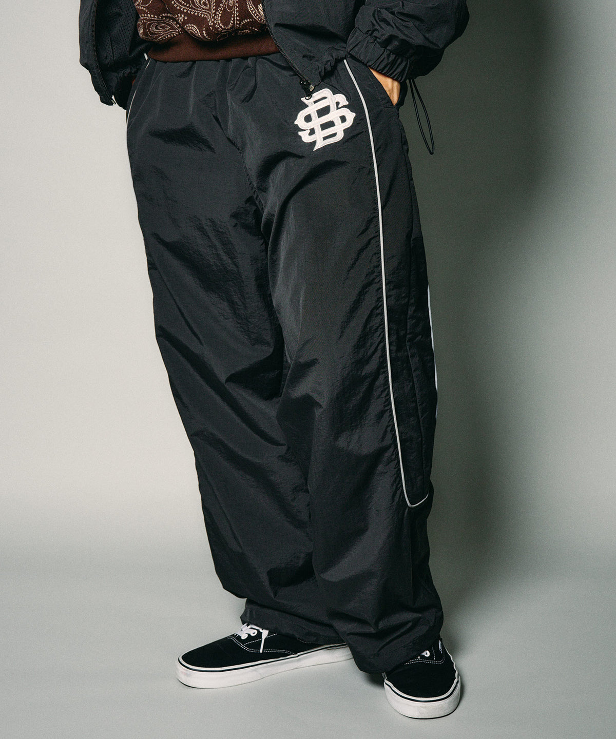 Reflective piping nylon pants-thumbmail-15