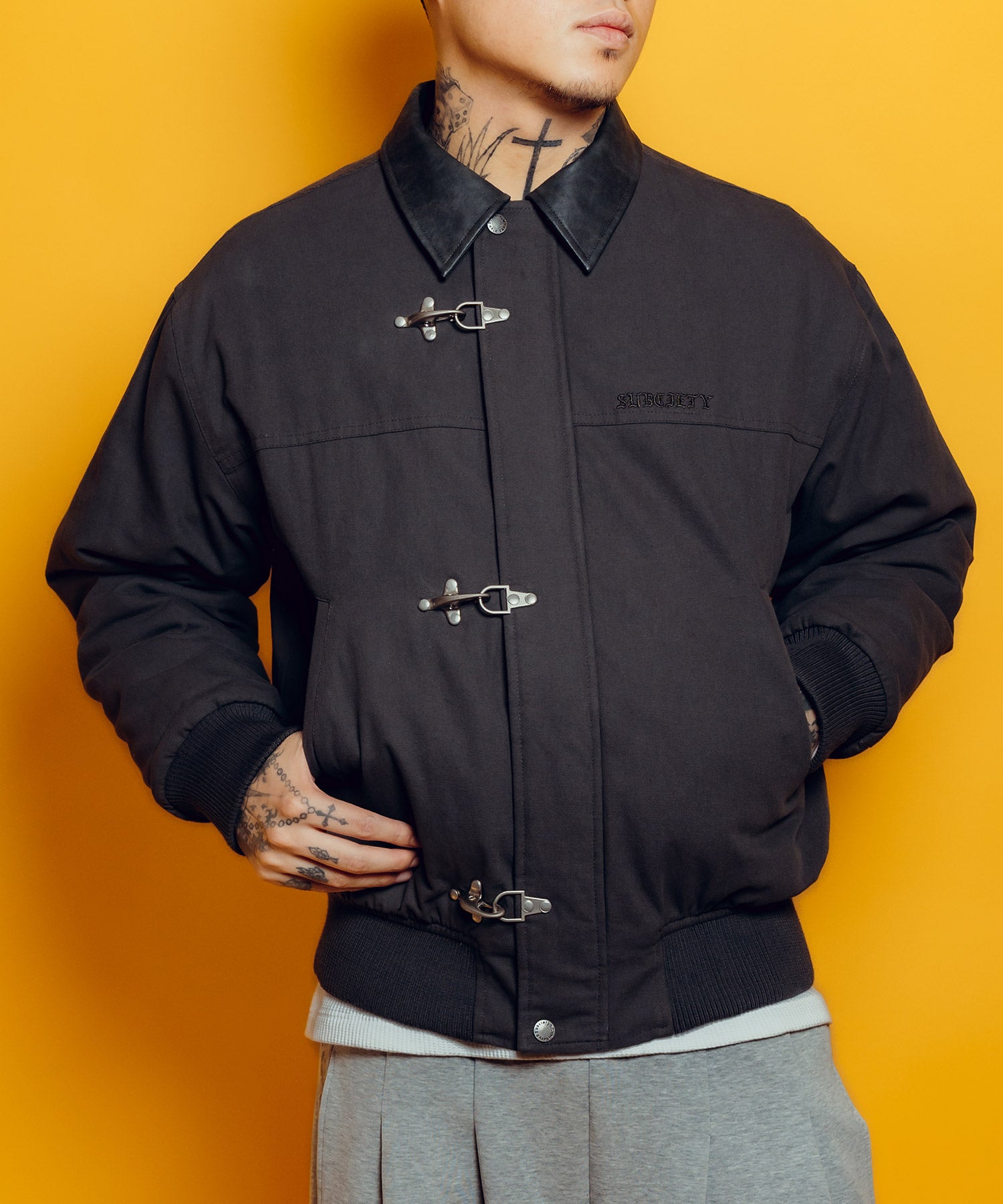 Fireman clasp blouson