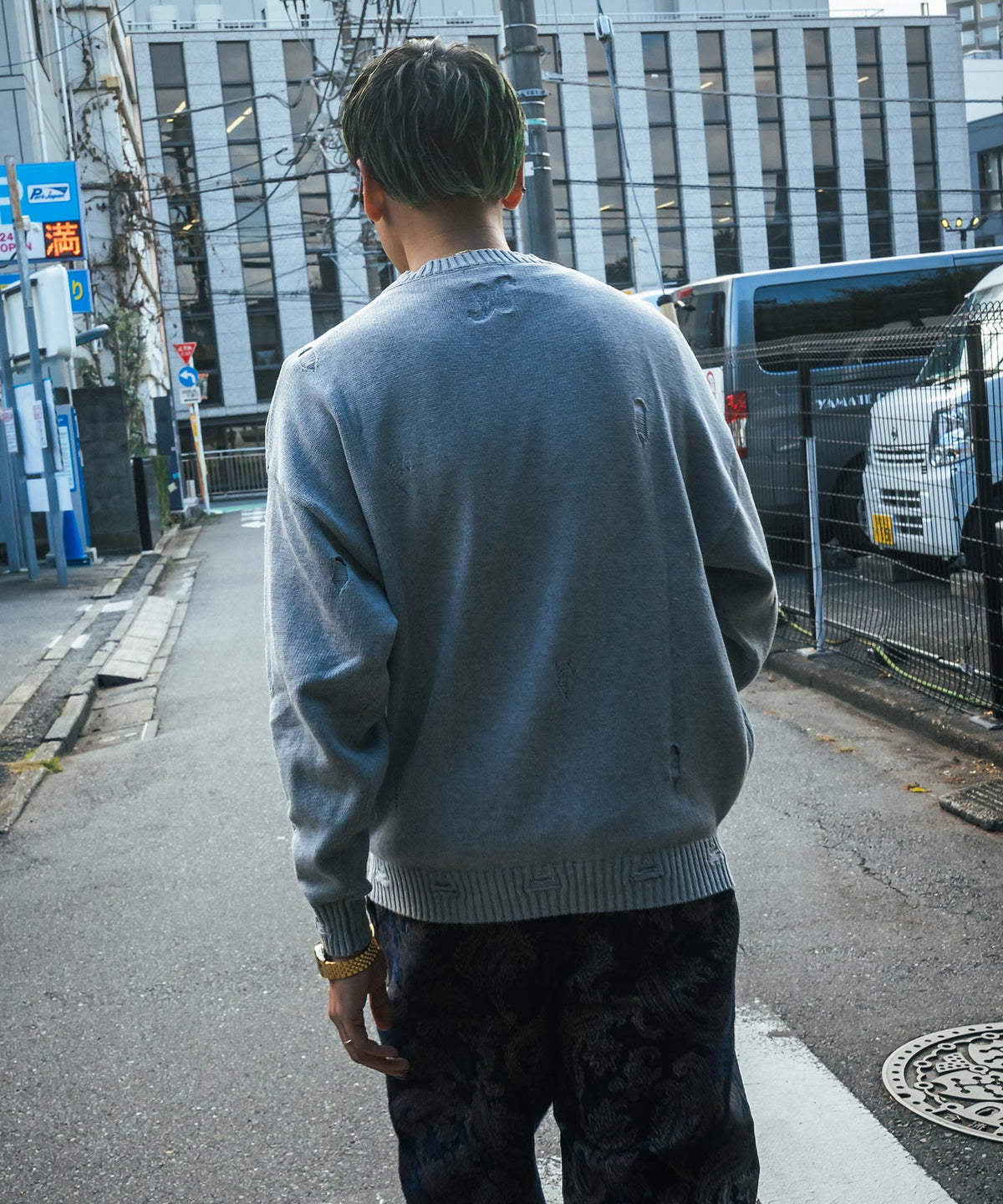 Wash damaged knit-thumbmail-16