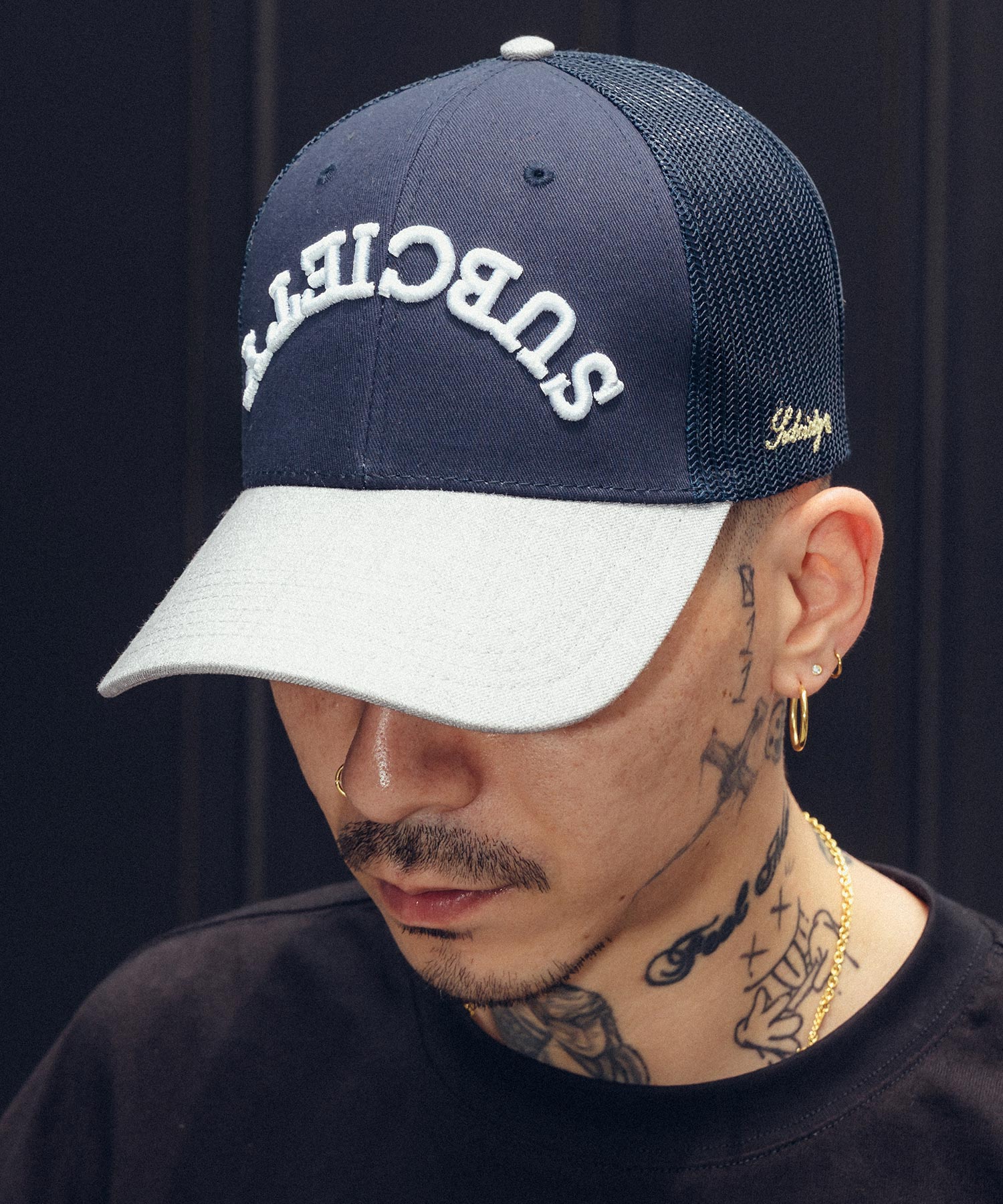Inverted trucker cap-thumbmail-3