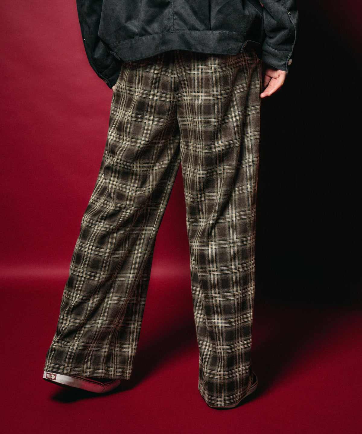 Wide straight check slacks-thumbmail-7