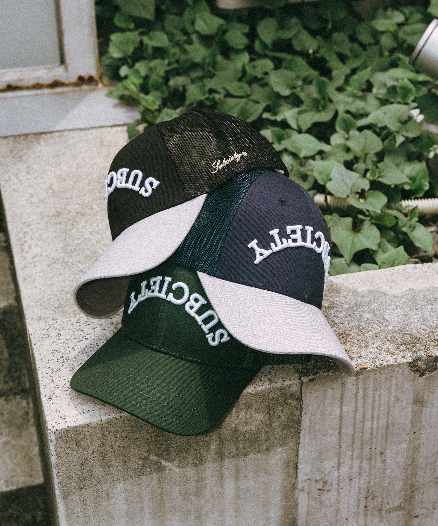 Inverted trucker cap-thumbmail-7