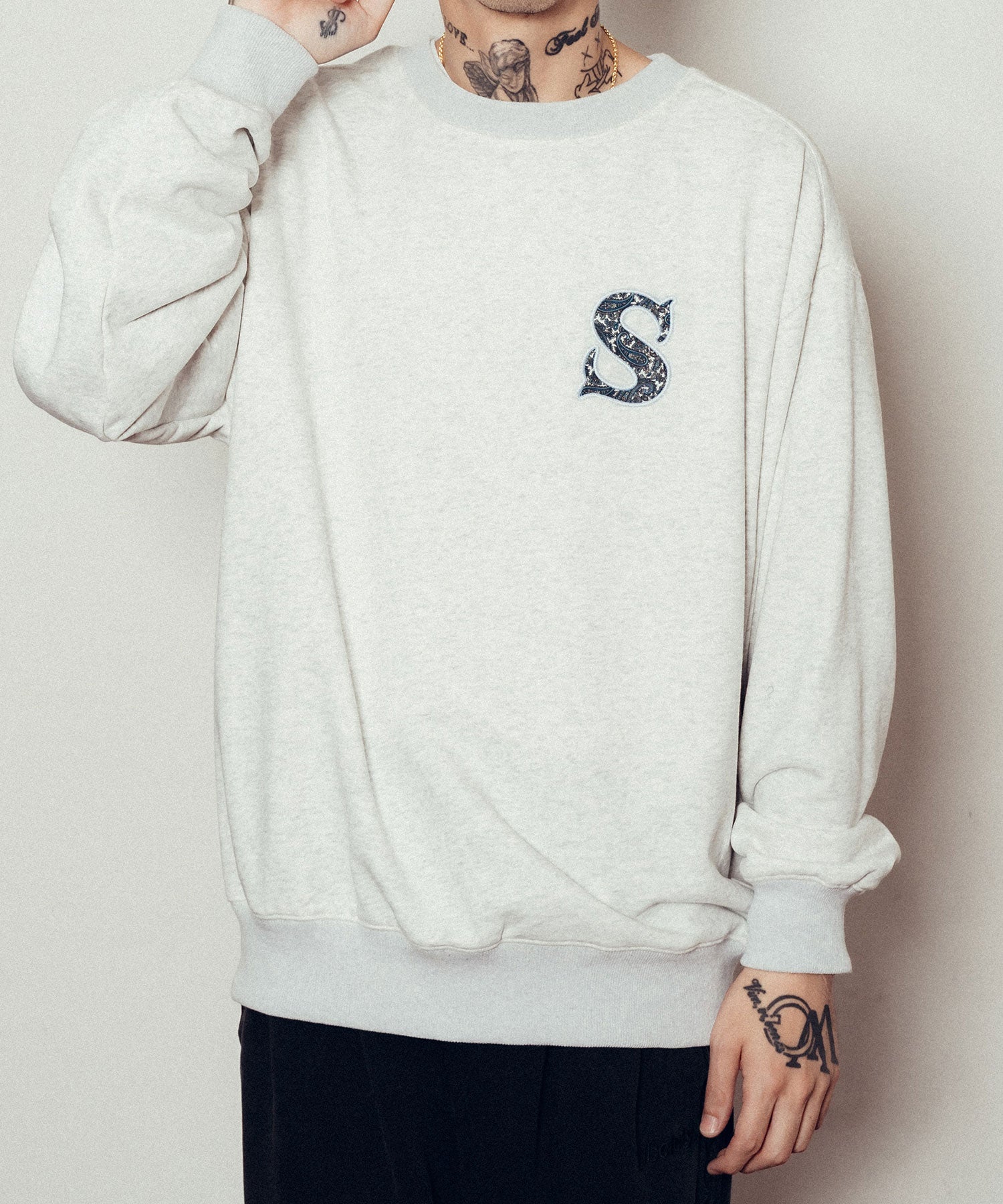 Paisley patched sweatshirt