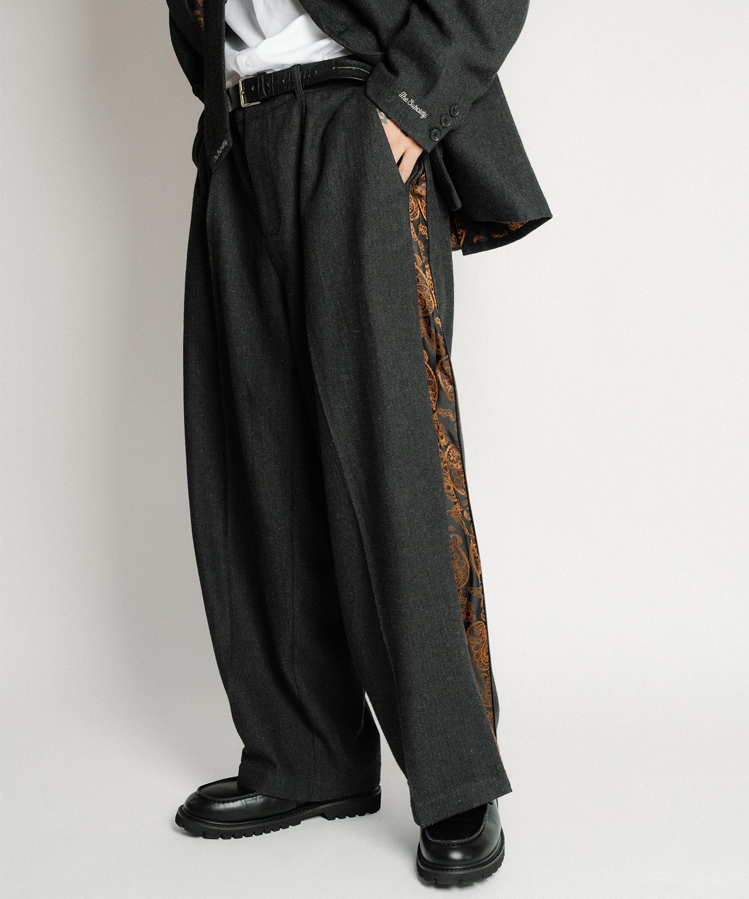 Herringbone side zip wide slacks-thumbmail-16