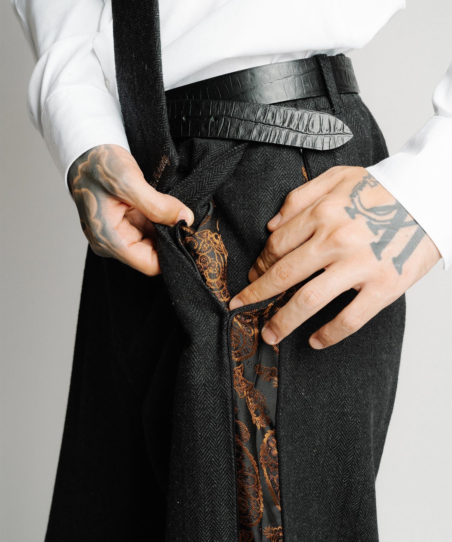 Herringbone side zip wide slacks-thumbmail-19