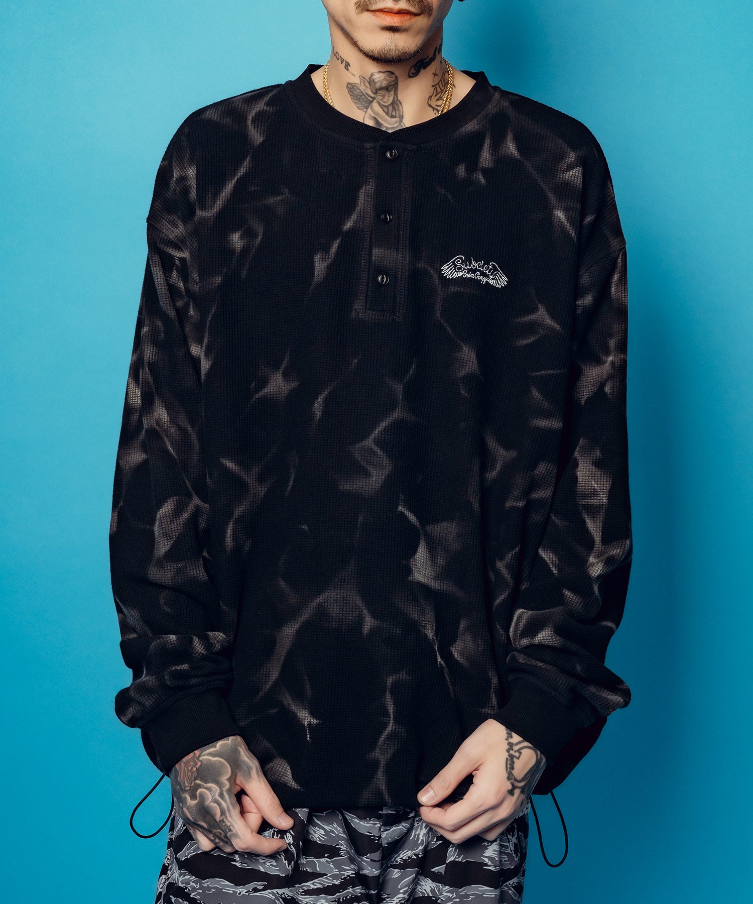 Henry neck waffle L/S