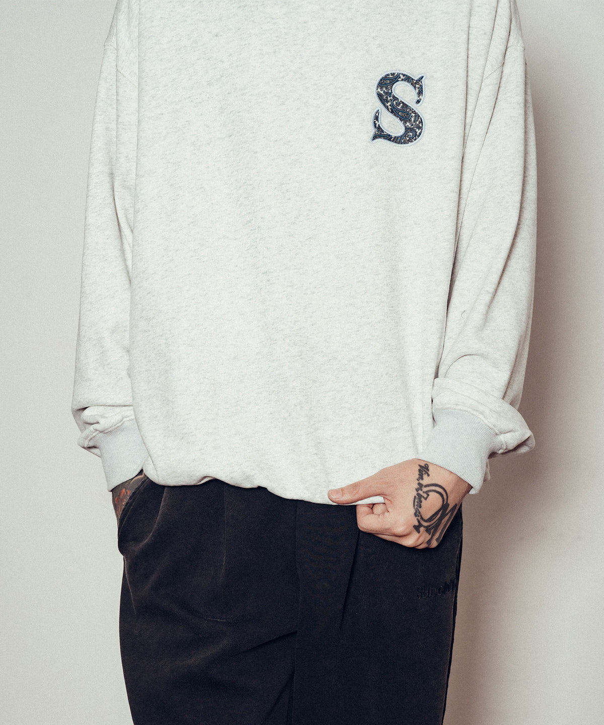 Paisley patched sweatshirt-thumbmail-9