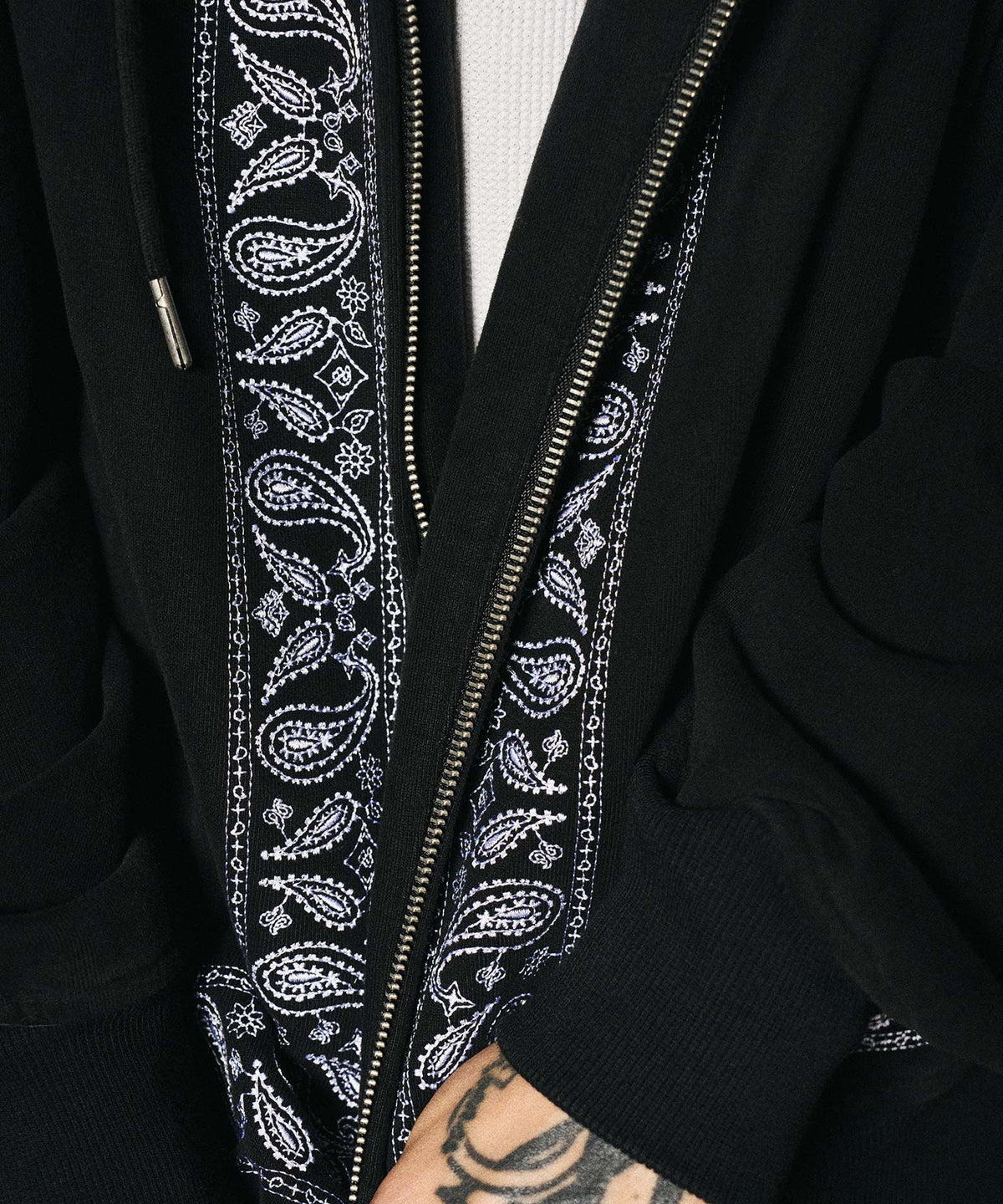 Embroidered Bandana Hoodie-thumbmail-6