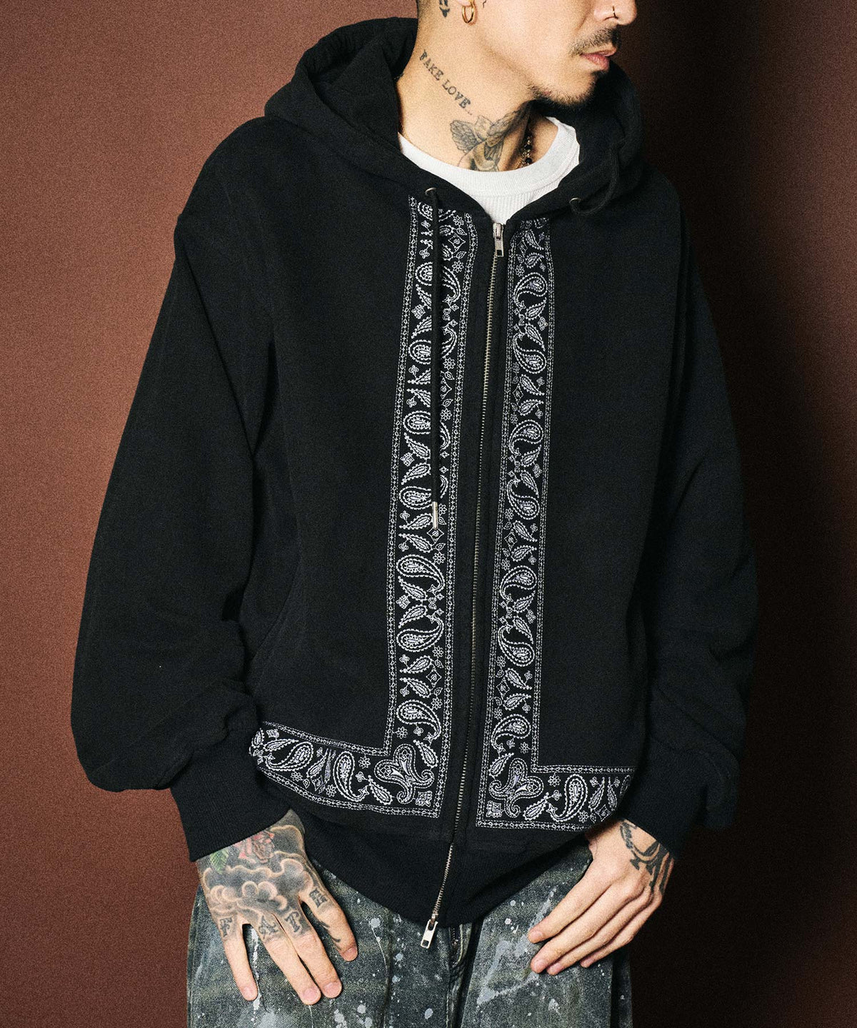 Embroidered Bandana Hoodie-thumbmail-9