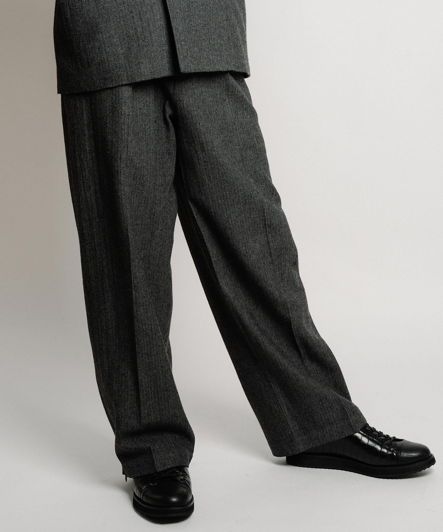 Herringbone side zip wide slacks