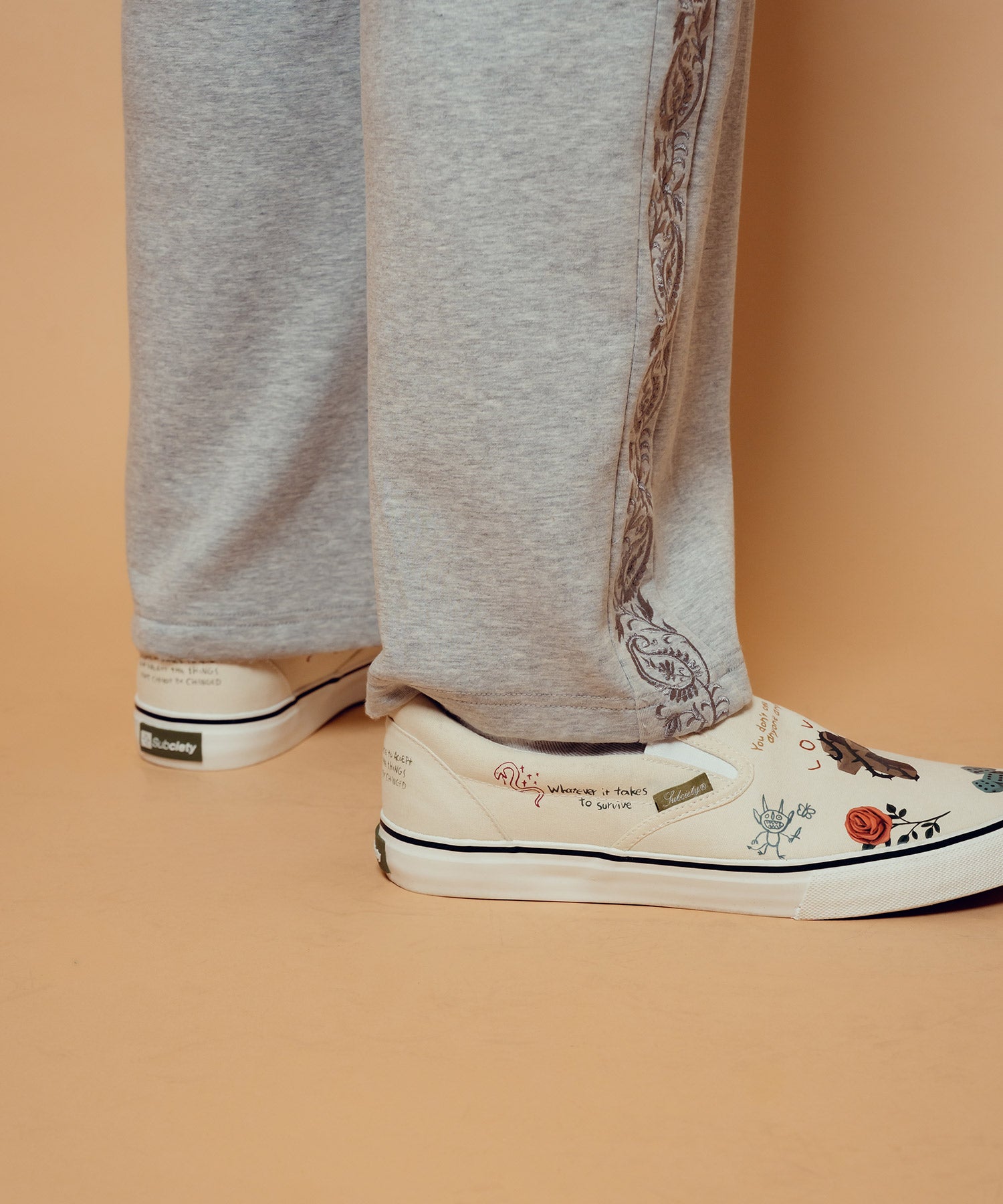 Memorial slip-on-thumbmail-22