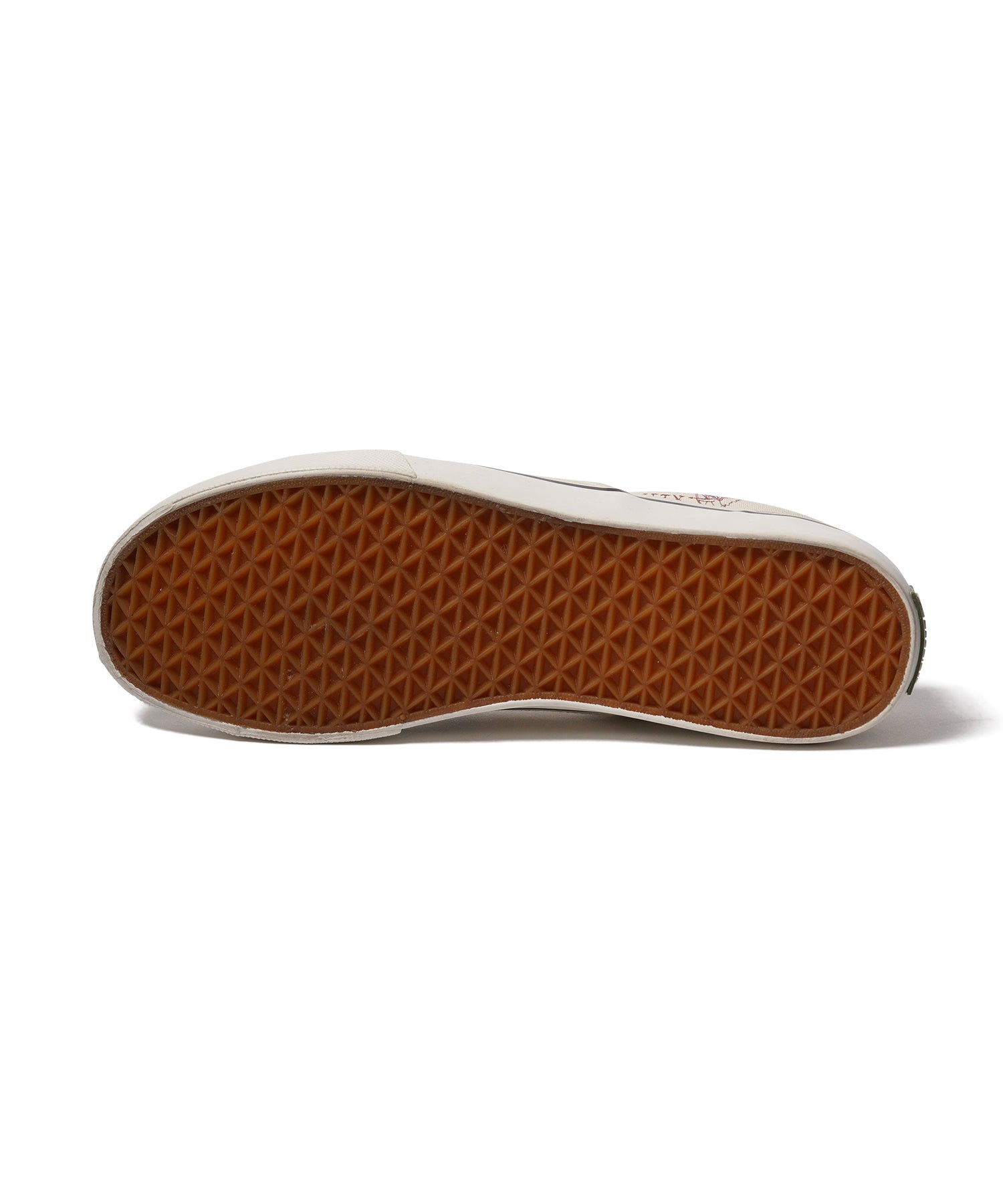 Memorial slip-on-thumbmail-9