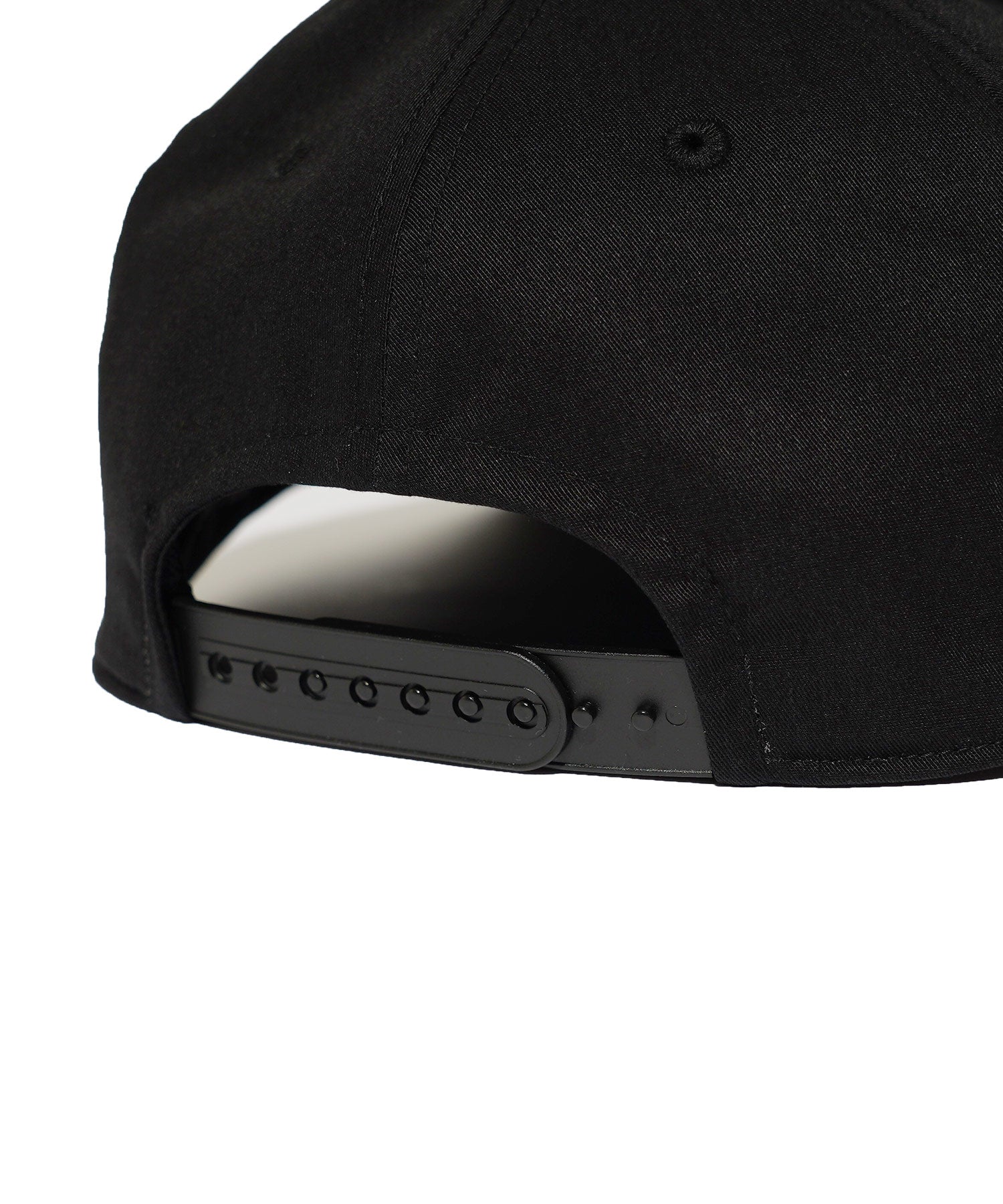 SNAPBACK CAP-CROWD--thumbmail-12