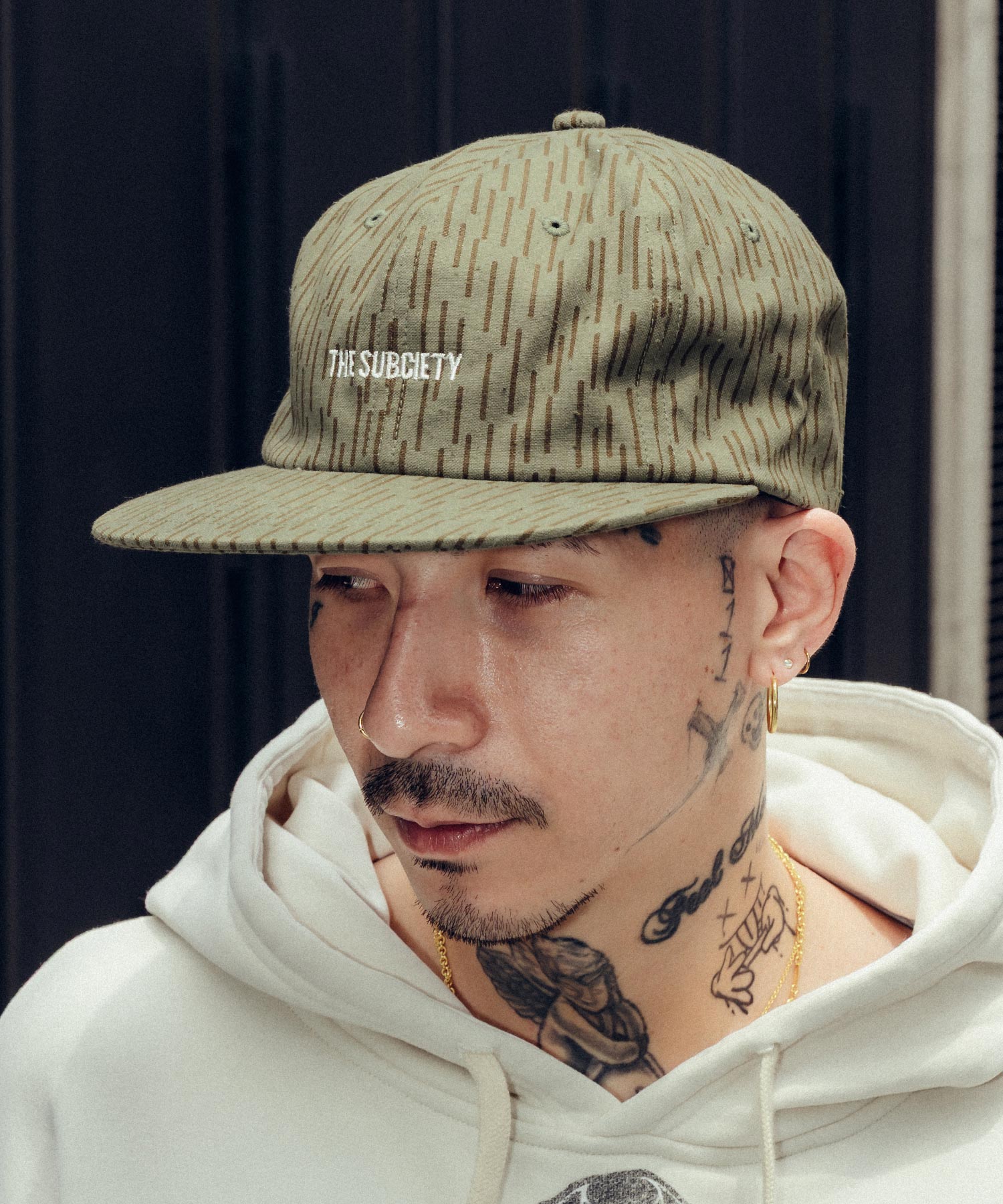 Rain drop camo tent cap