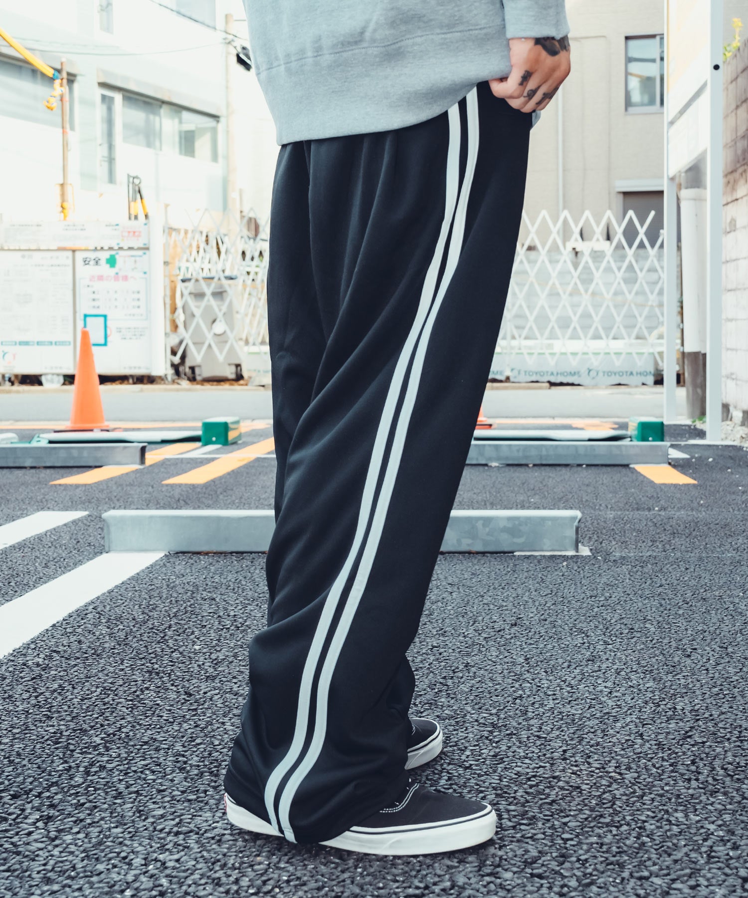 TRACK PANTS-thumbmail-7