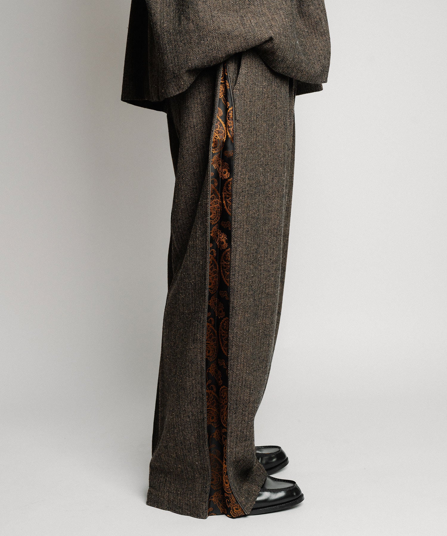 Herringbone side zip wide slacks-thumbmail-39