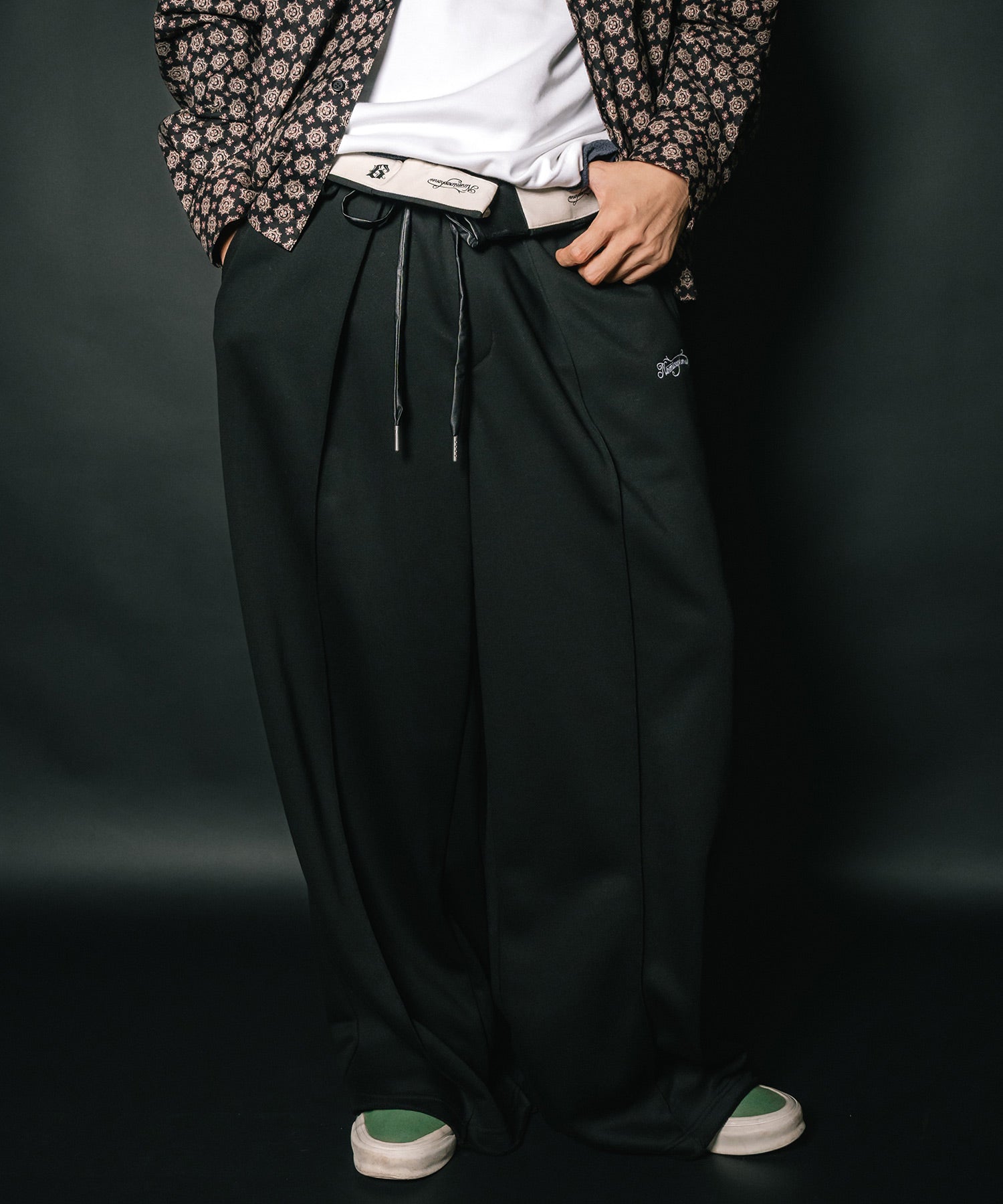SWEAT CHICANO PANTS