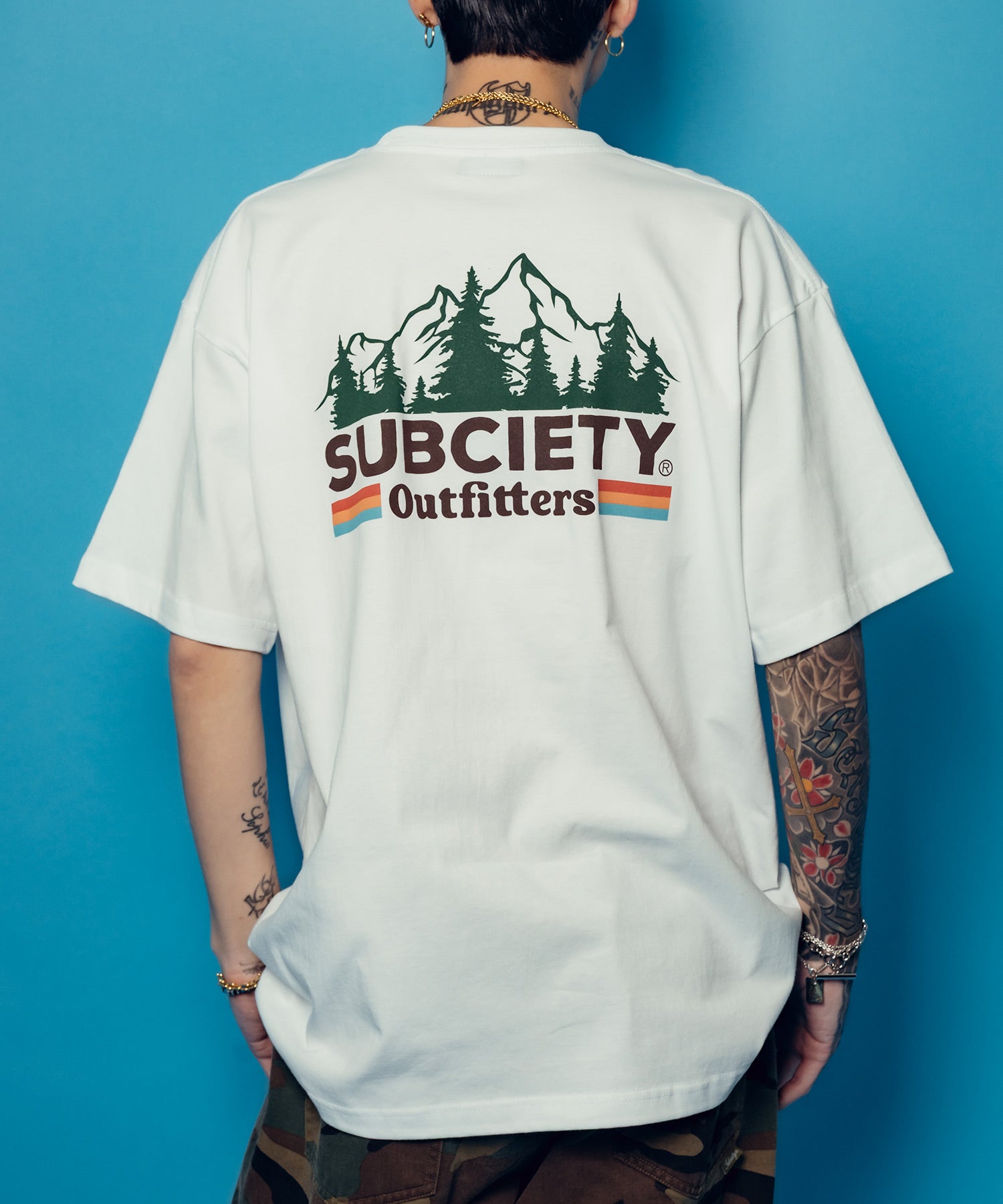 Outfitters tee