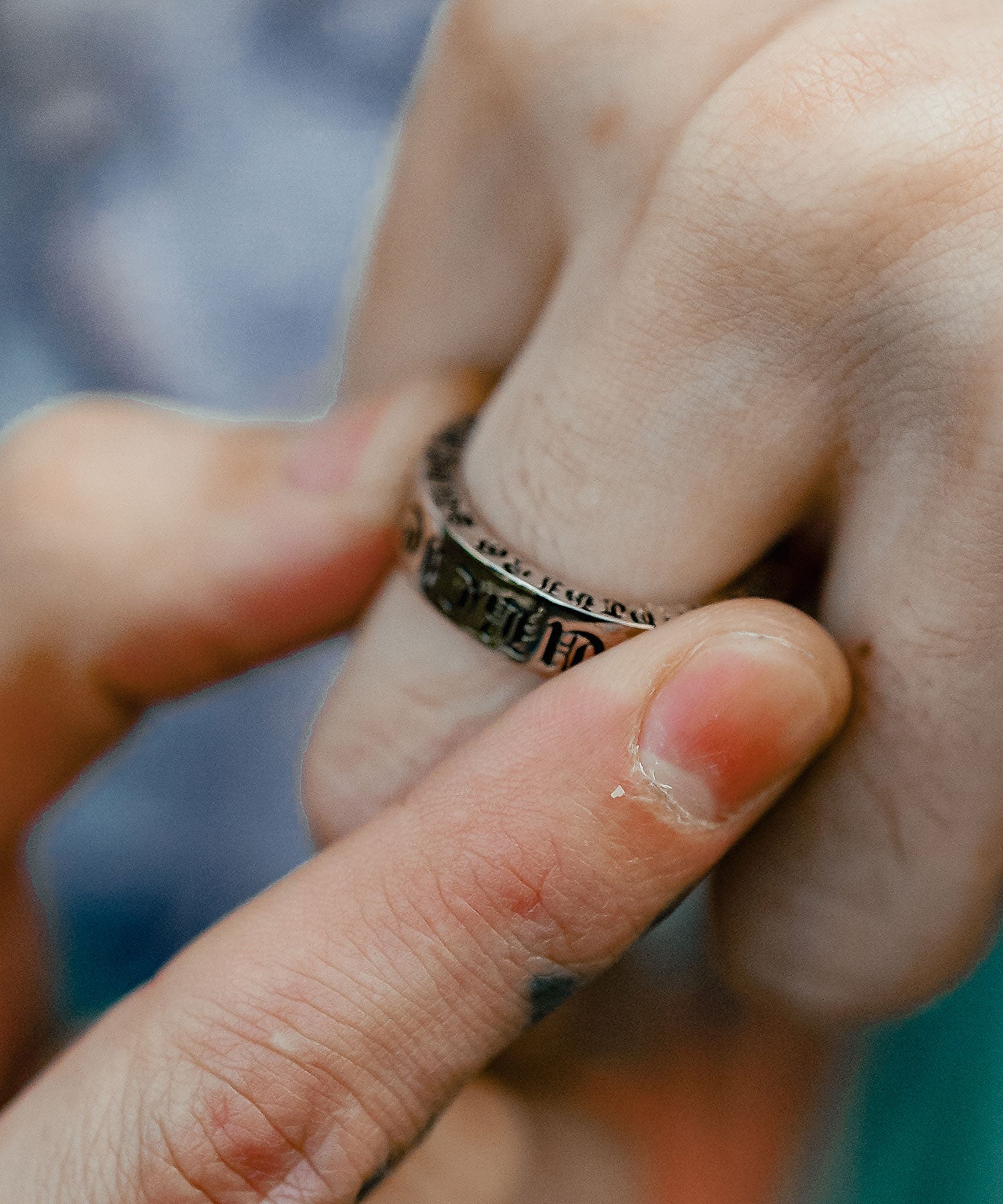 BRASS RING-CREST--thumbmail-6