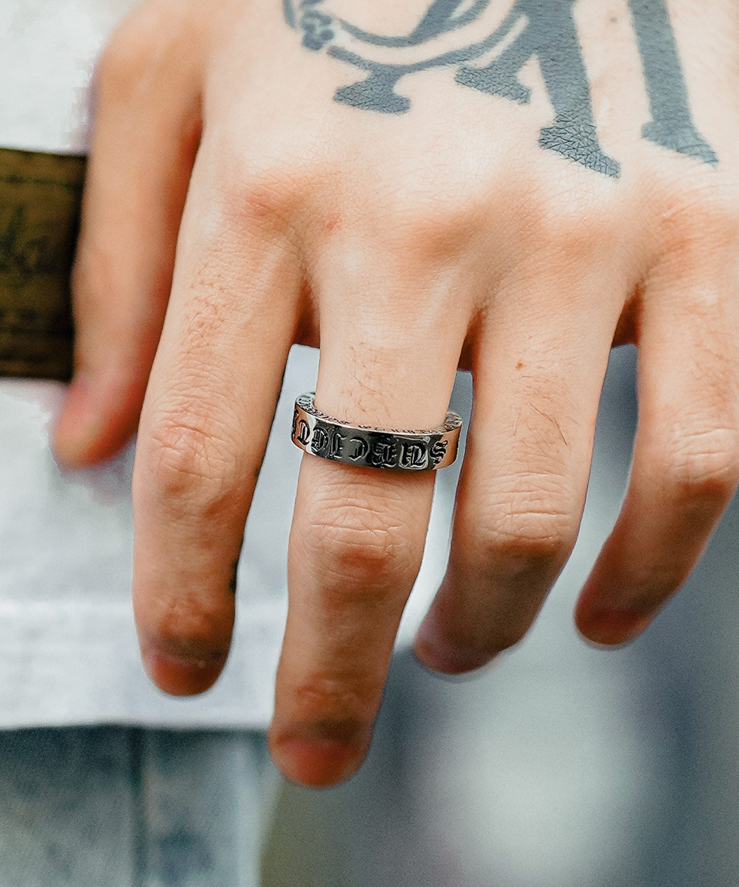 BRASS RING-CREST--thumbmail-8