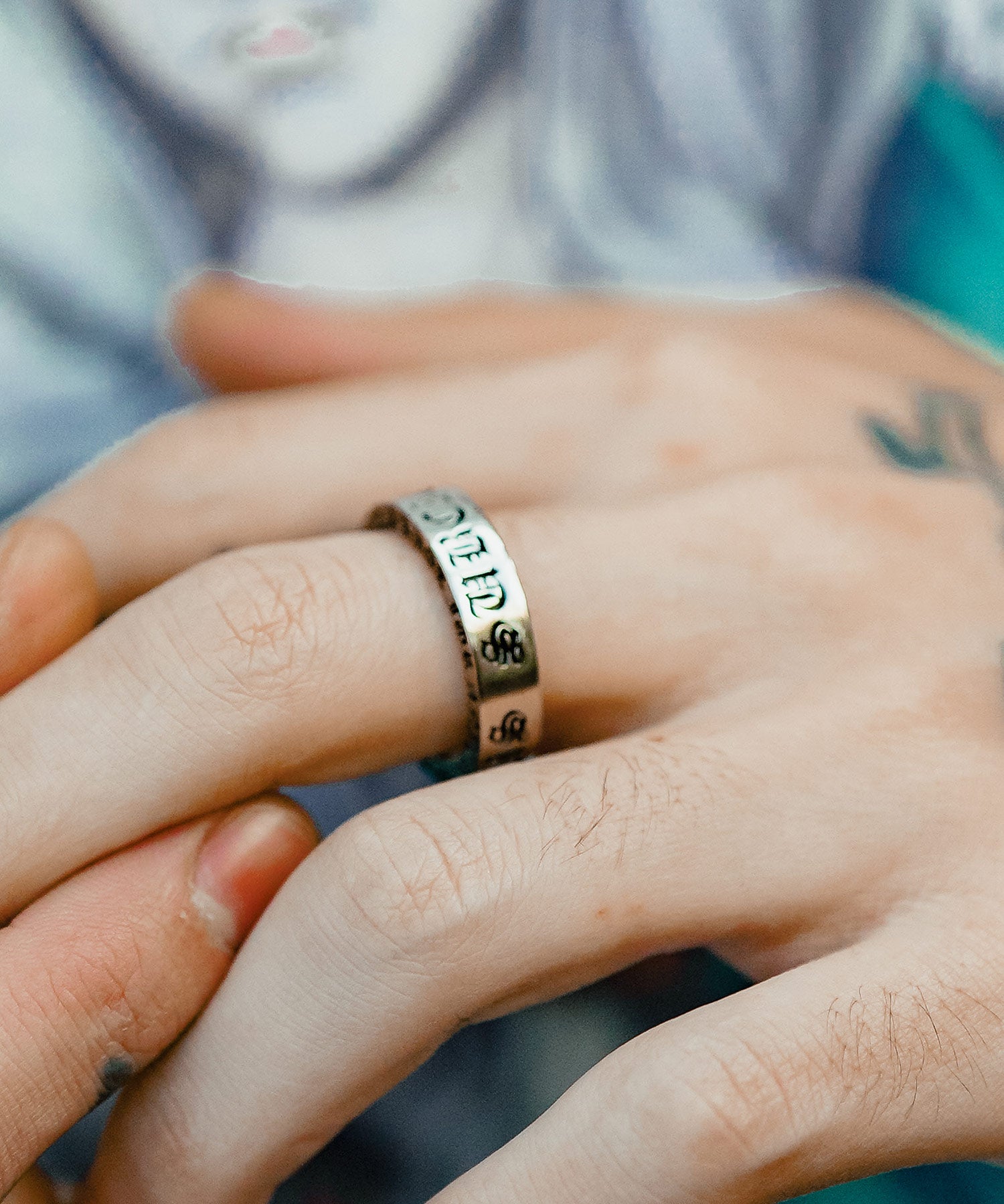 BRASS RING-CREST--thumbmail-7