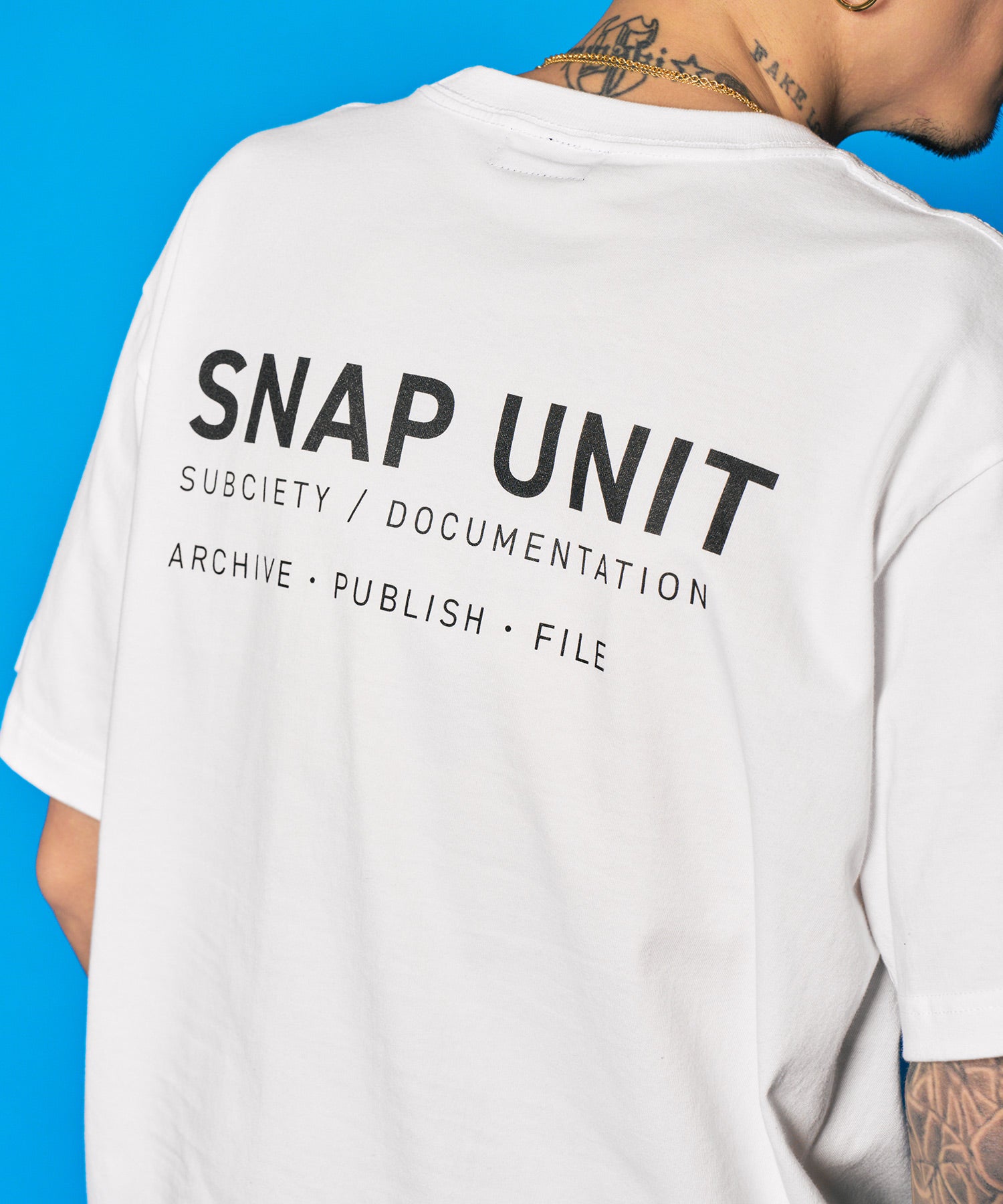 Snap unit tee