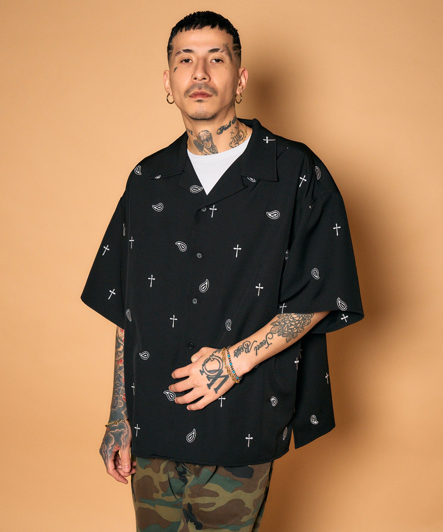 All-over embroidered shirt-thumbmail-15