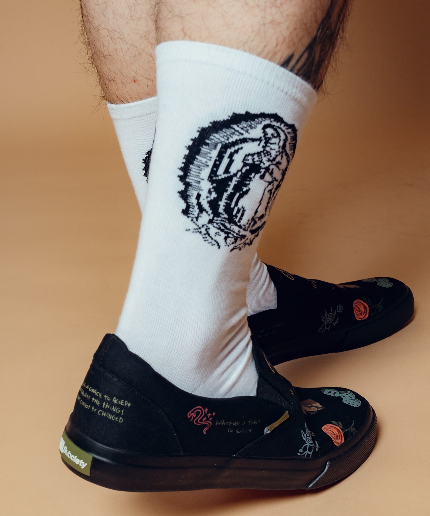 Memorial slip-on-thumbmail-36