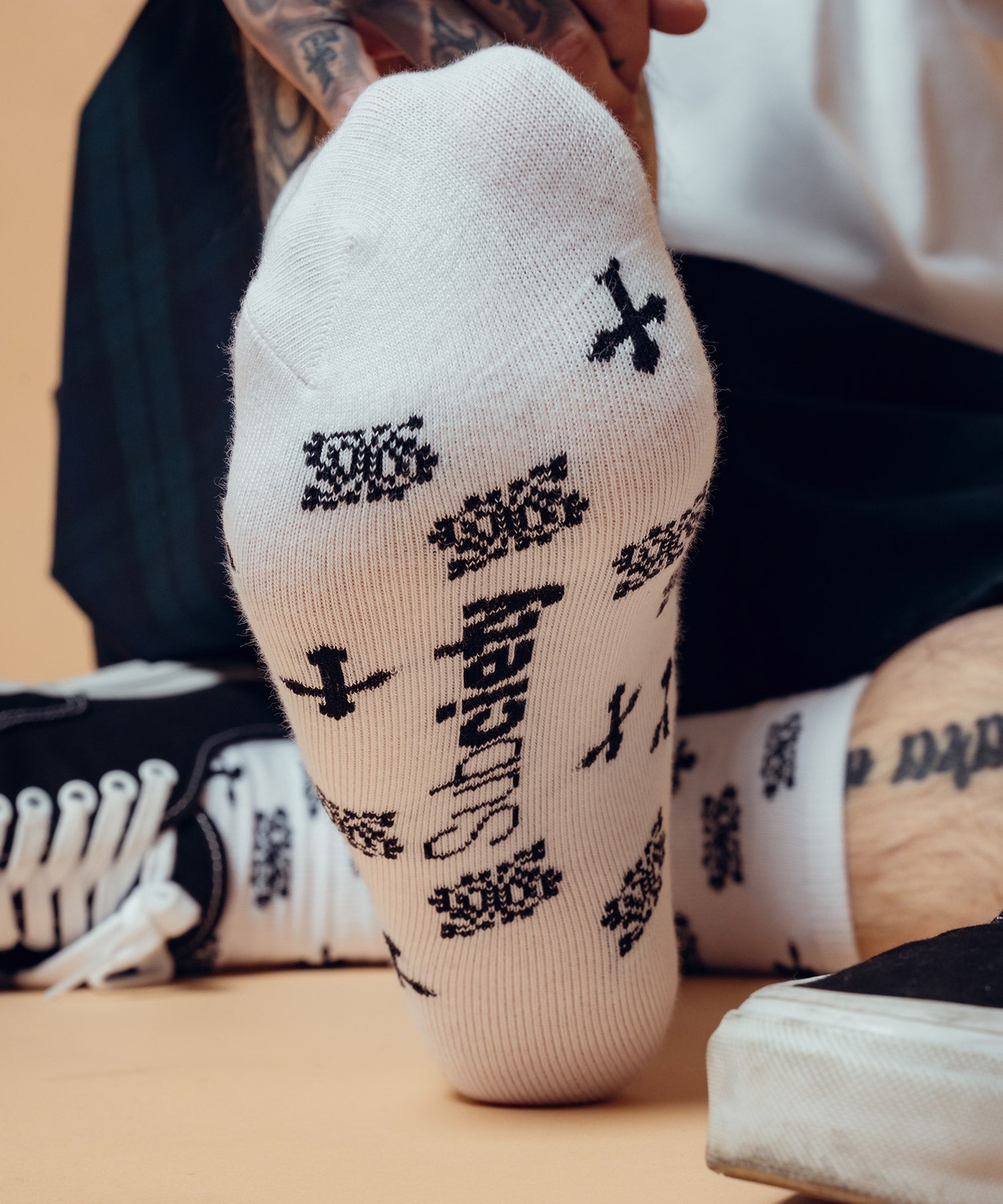 Paisley cross socks-thumbmail-9