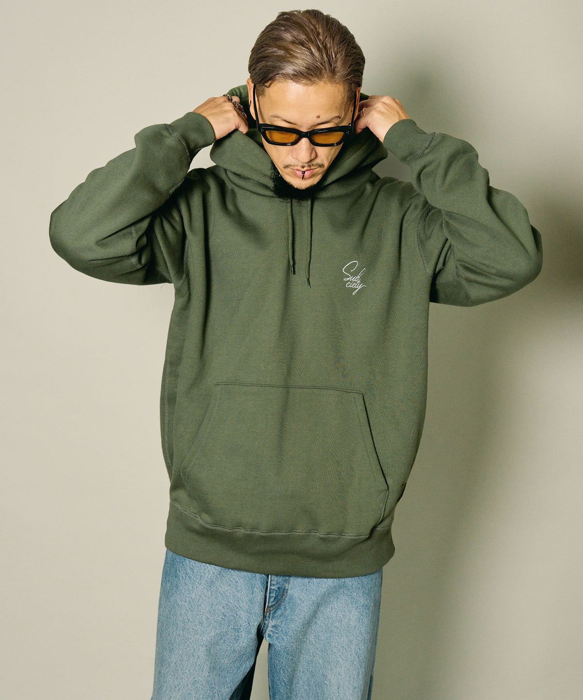 Spider lily hoodie-thumbmail-14