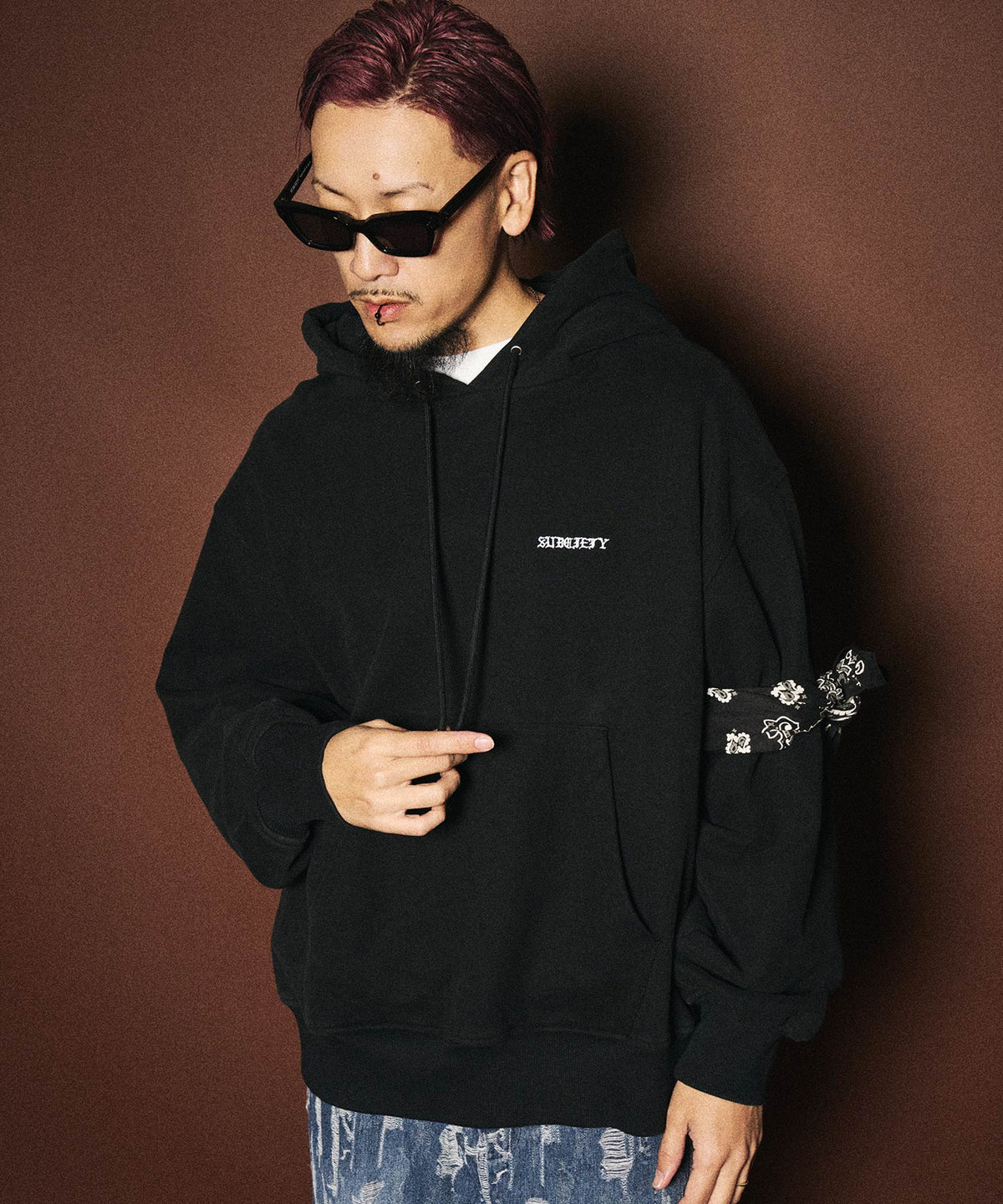 Armband hoodie-thumbmail-6