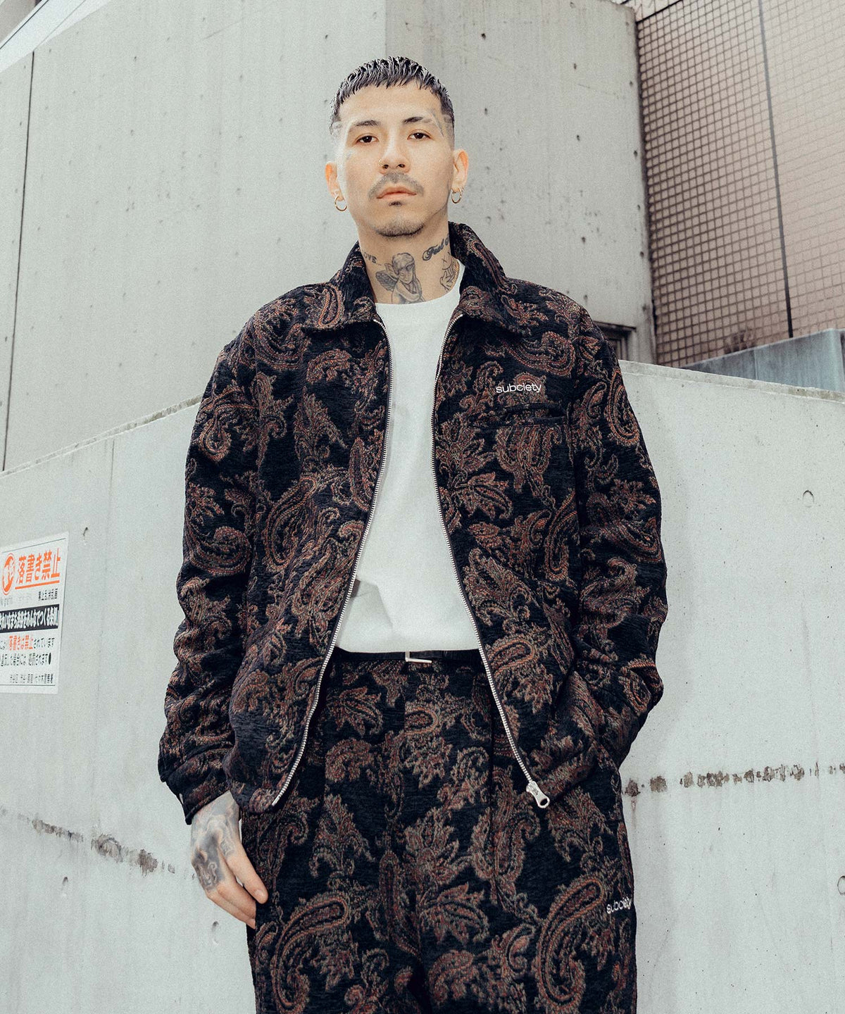 Chenille sports jacket-thumbmail-10