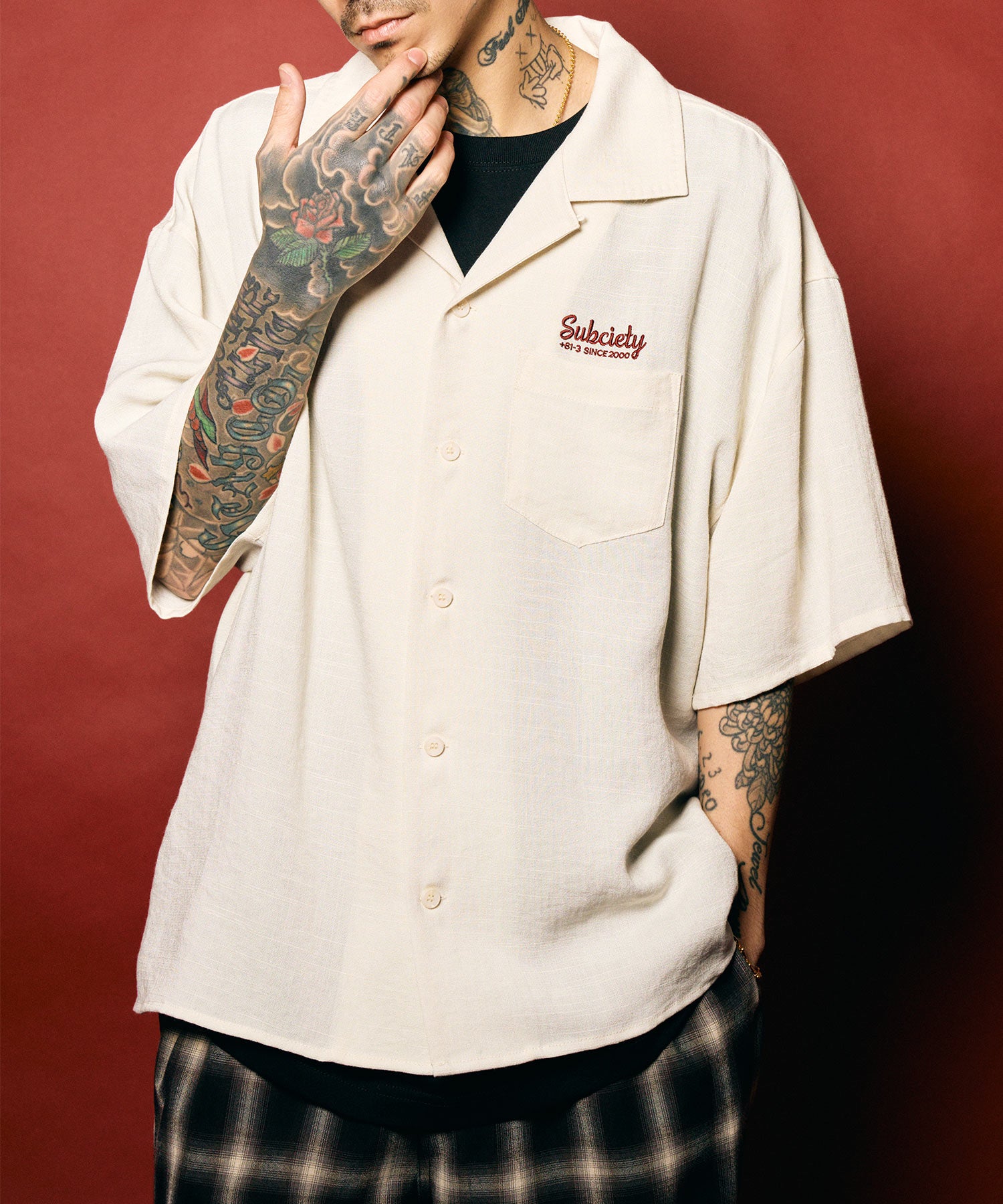 Classic chain embroidered shirt
