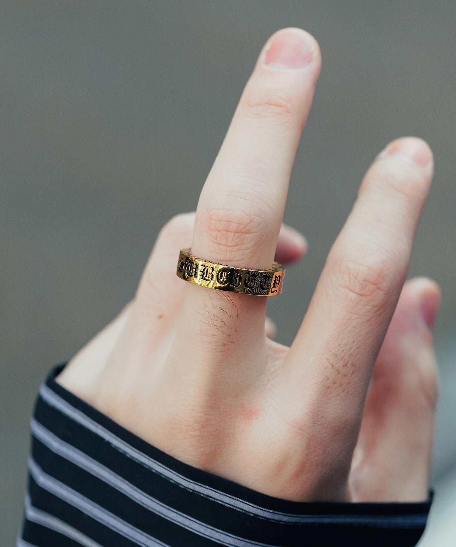 BRASS RING-CREST--thumbmail-16