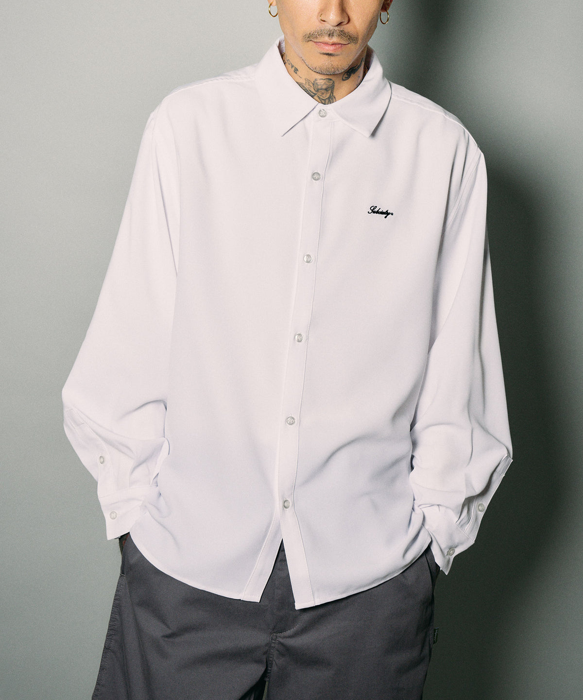 Essential shirt-thumbmail-1