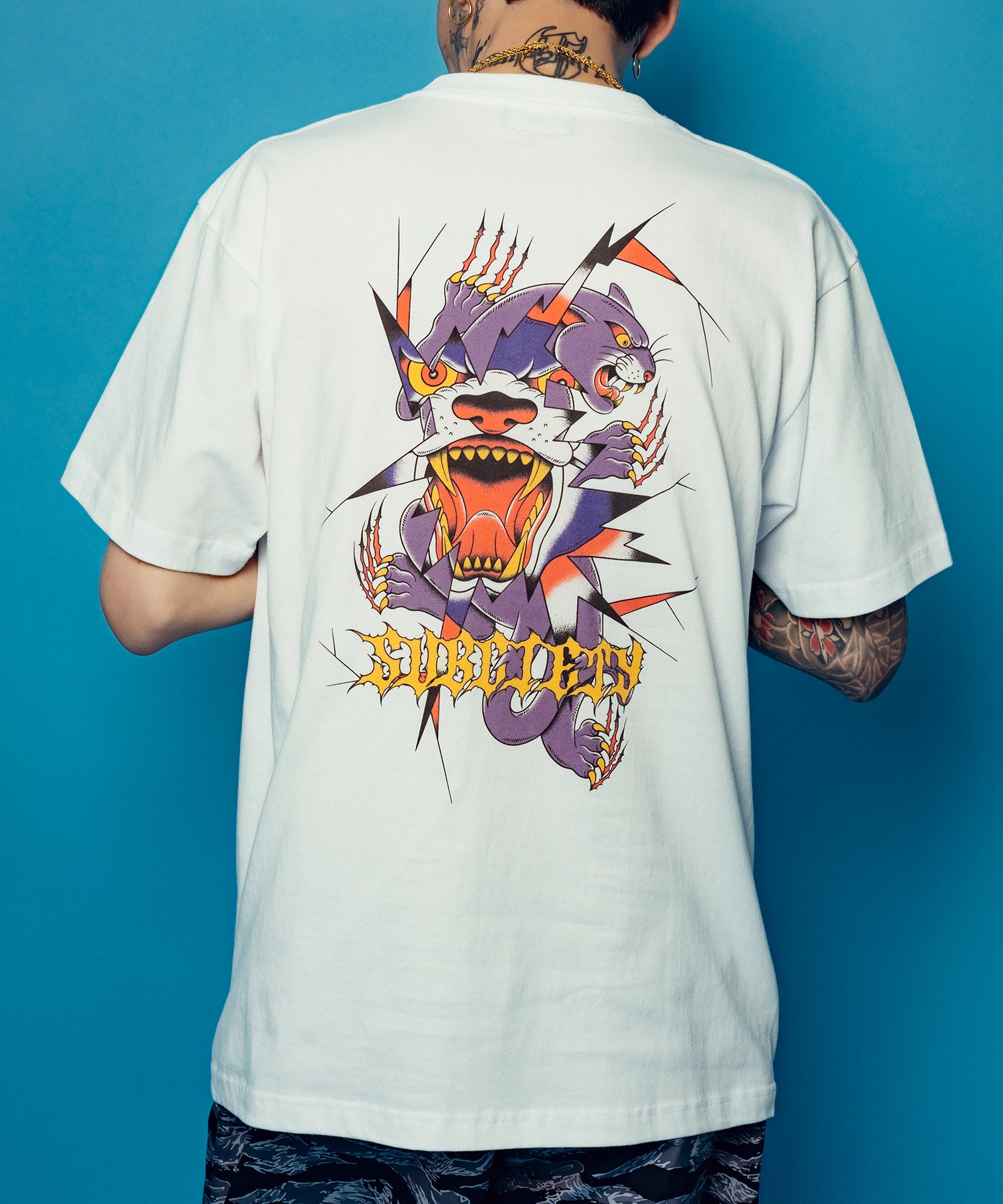 Panther tee