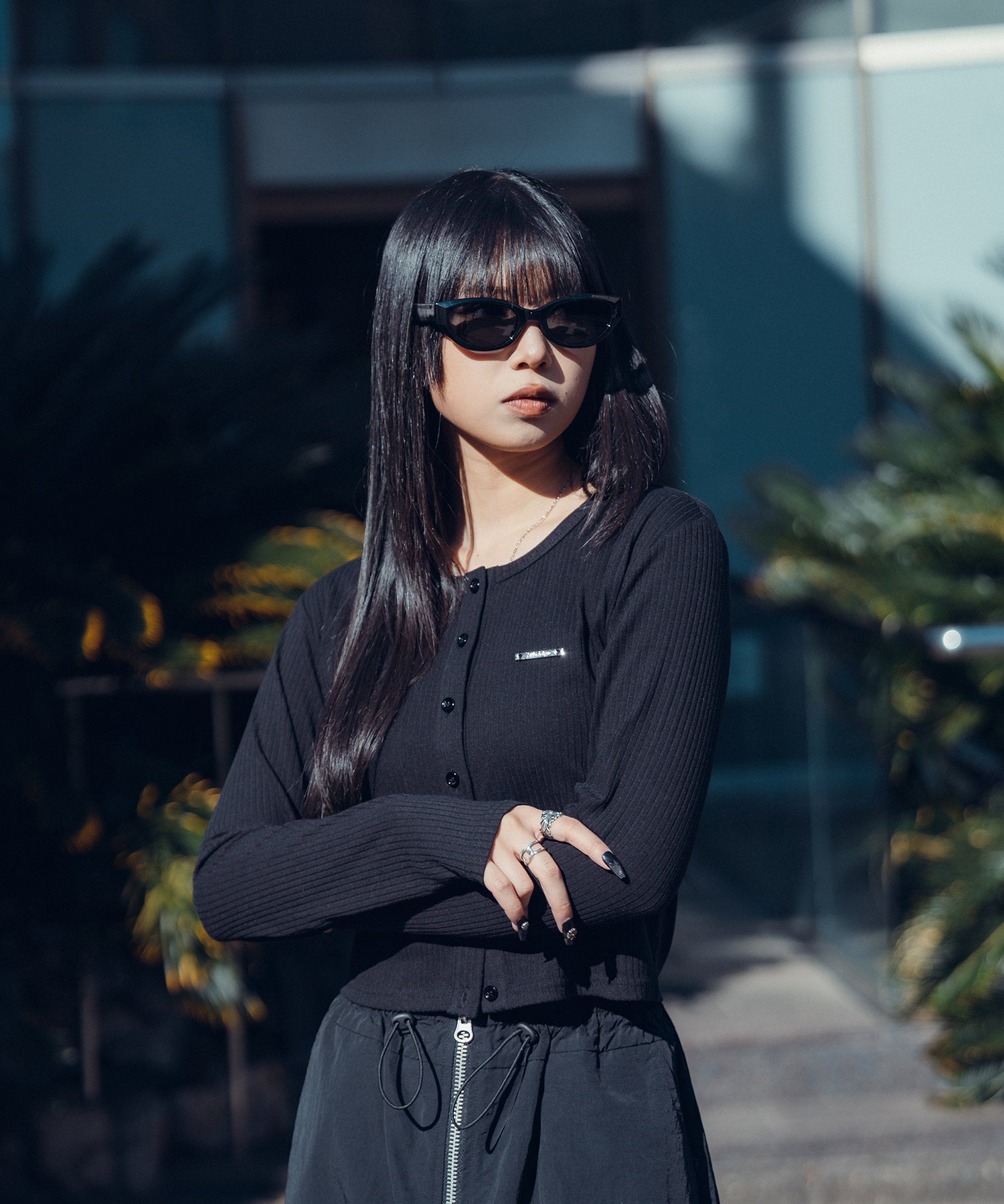 Button Cropped Cardigan【WOMEN】-thumbmail-2