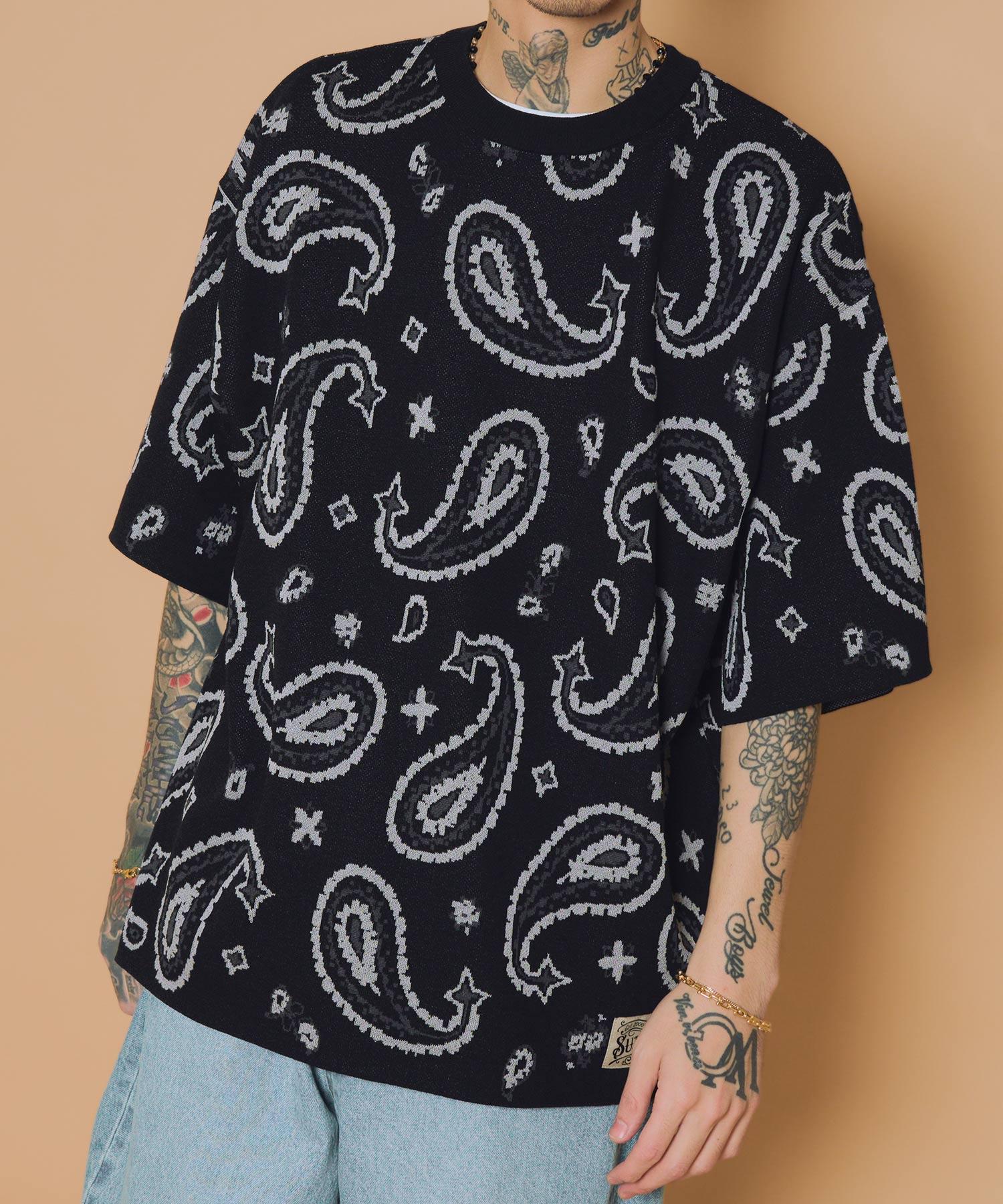 Patterned knit tee