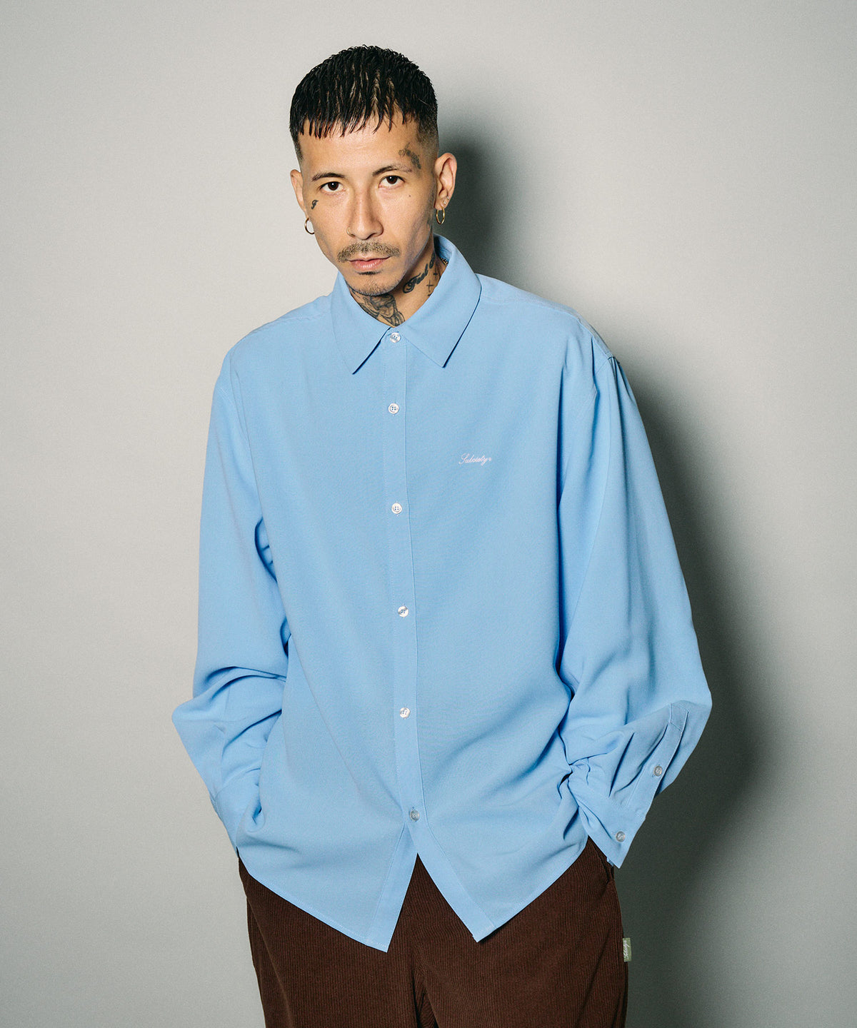 Essential shirt-thumbmail-12
