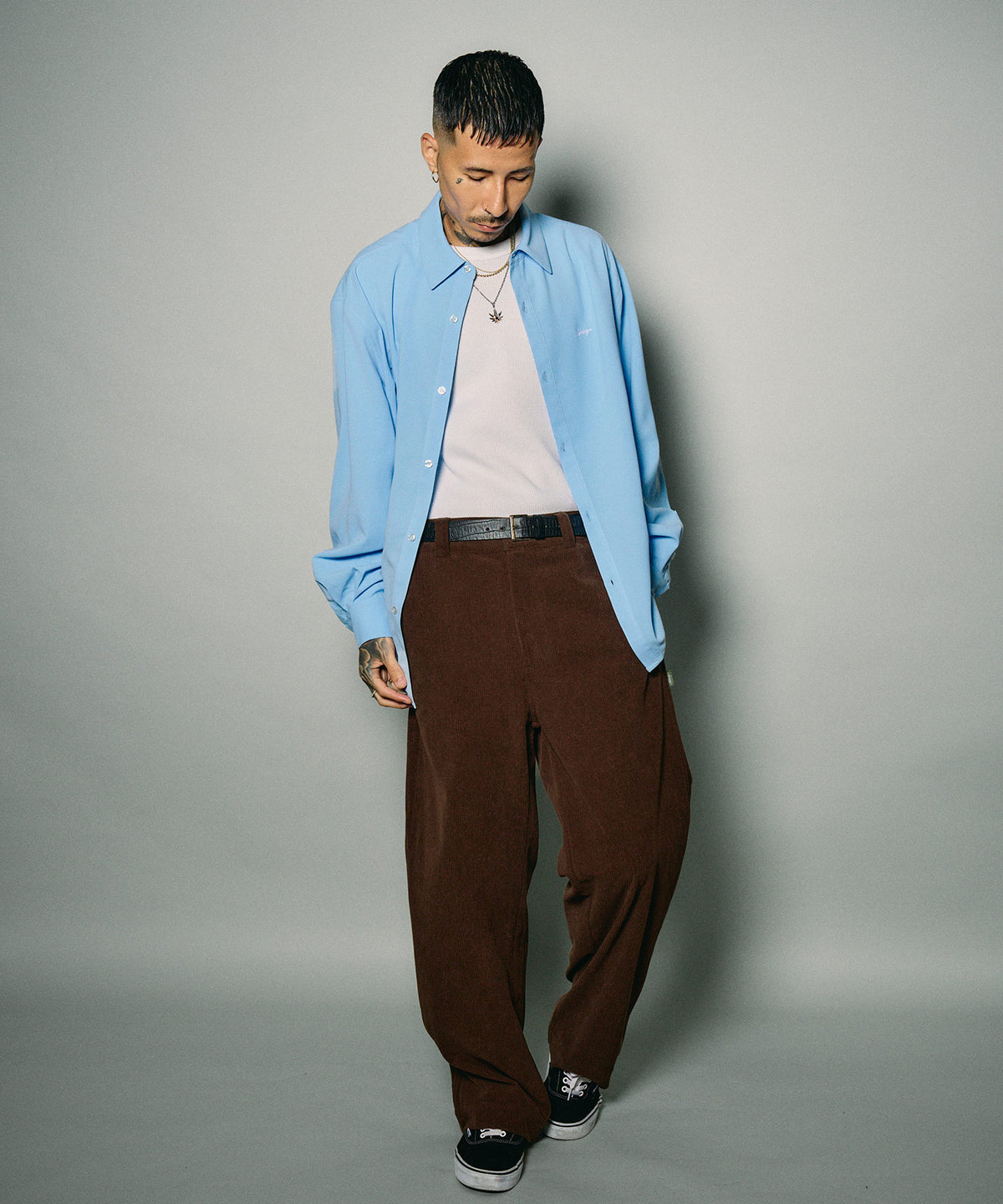 Essential shirt-thumbmail-14