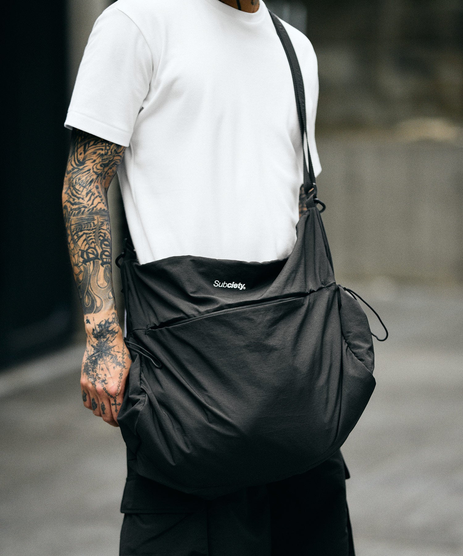Nylon shoulder bag-thumbmail-8